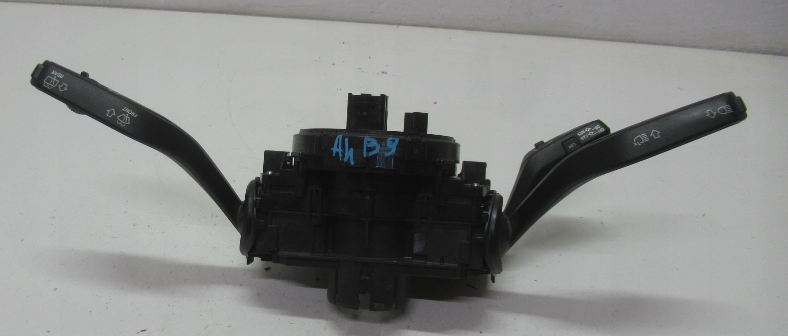 AUDI A4 B9 AVANT 3.0 TDI 18R DEVIO LUCI TERGICRISTALLO TERGI 4N0907129AJ