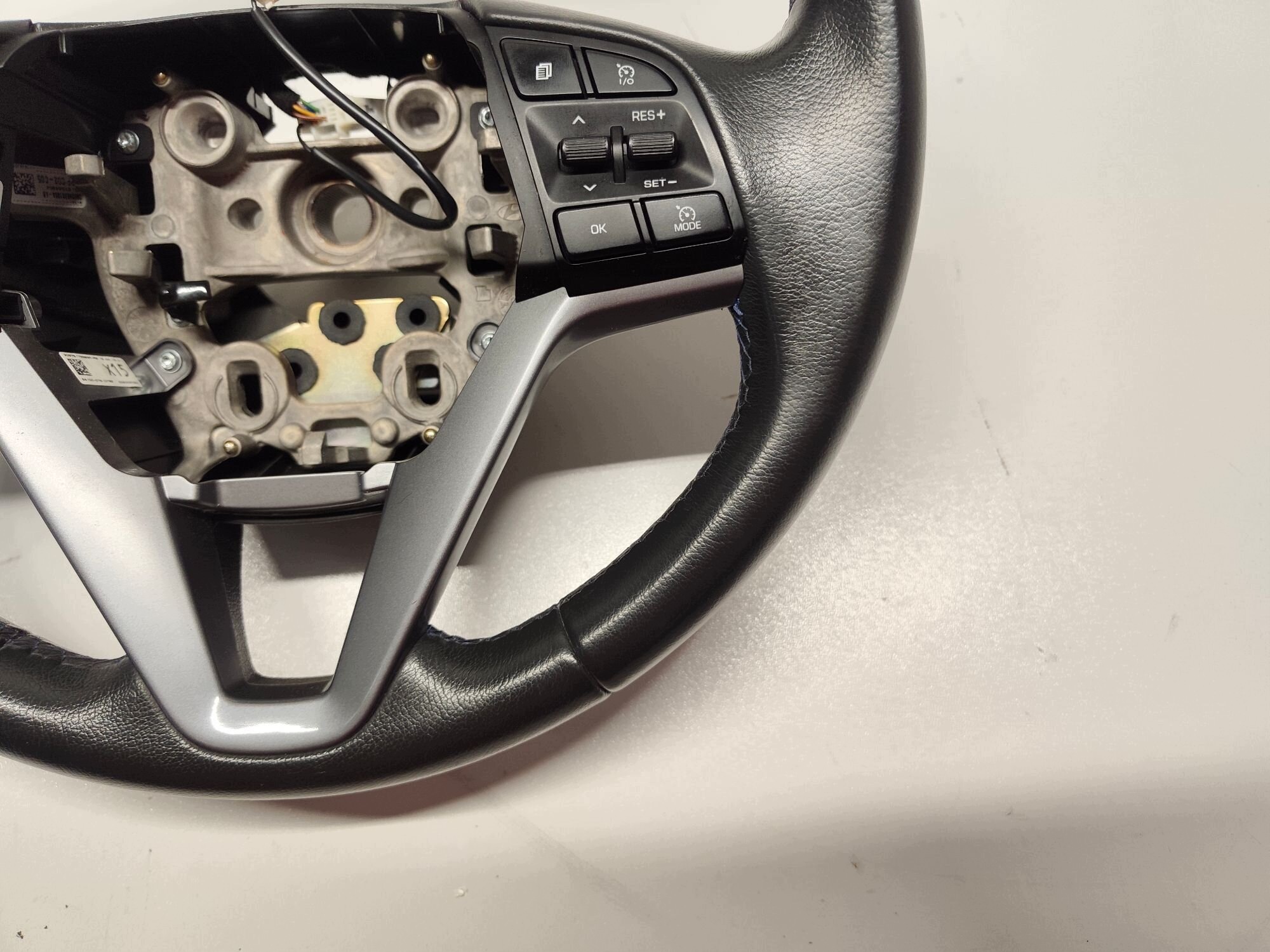 HYUNDAI TUCSON II III steering wheel, leather TEMPOMAT nice 15-21