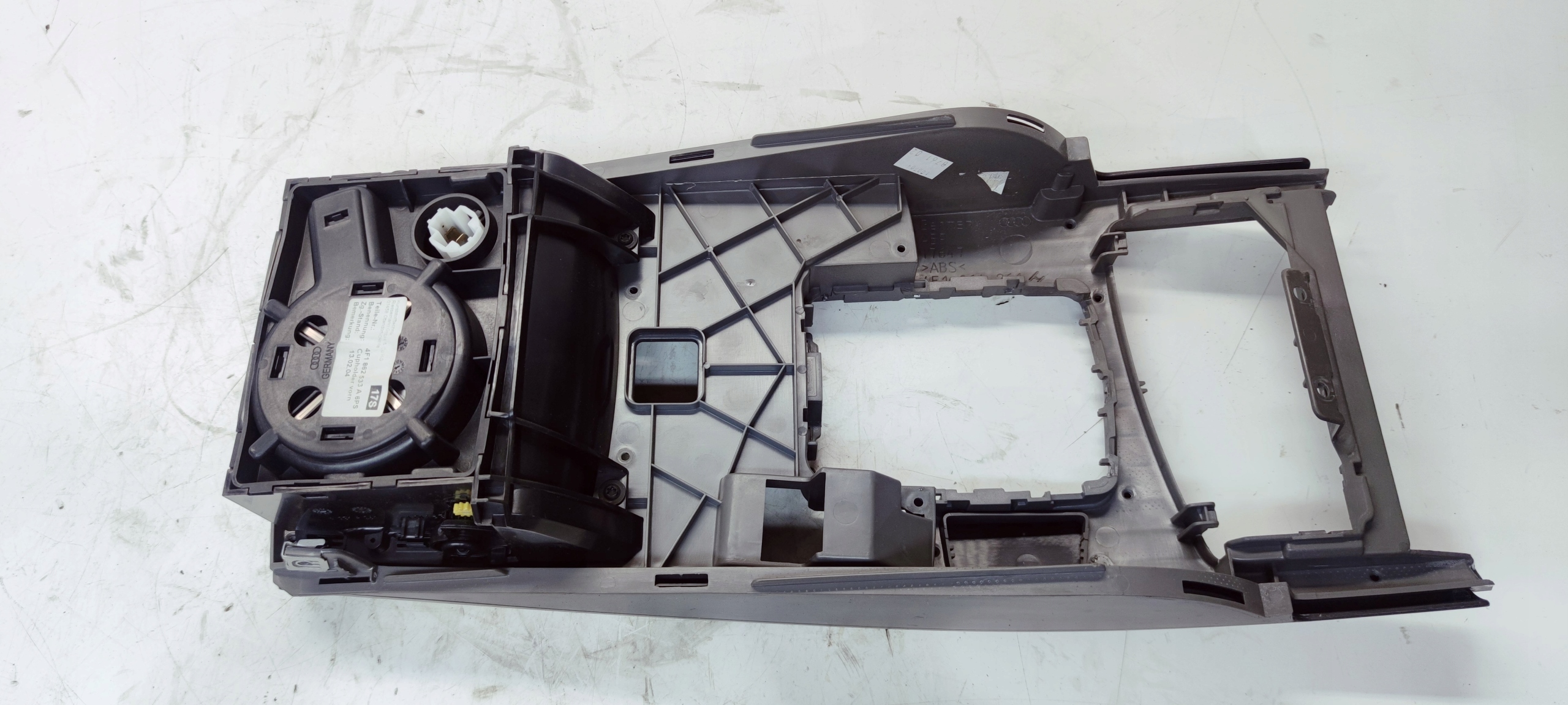 DEKOR TUNELU Obal PANELU MMI AUDI A6 C6 4F1864261H