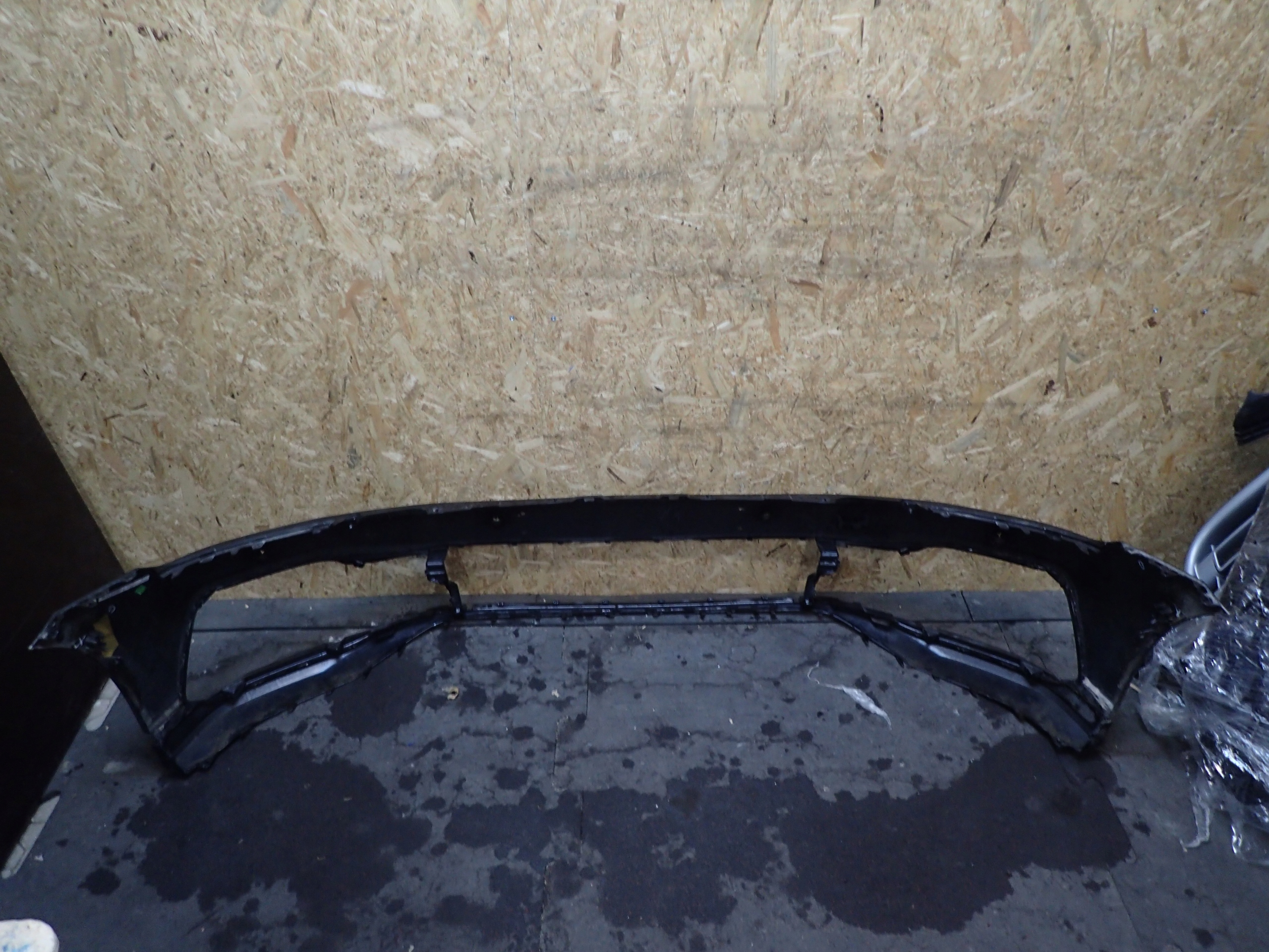 bumper front VW PASSAT B8 LIFT R LINE