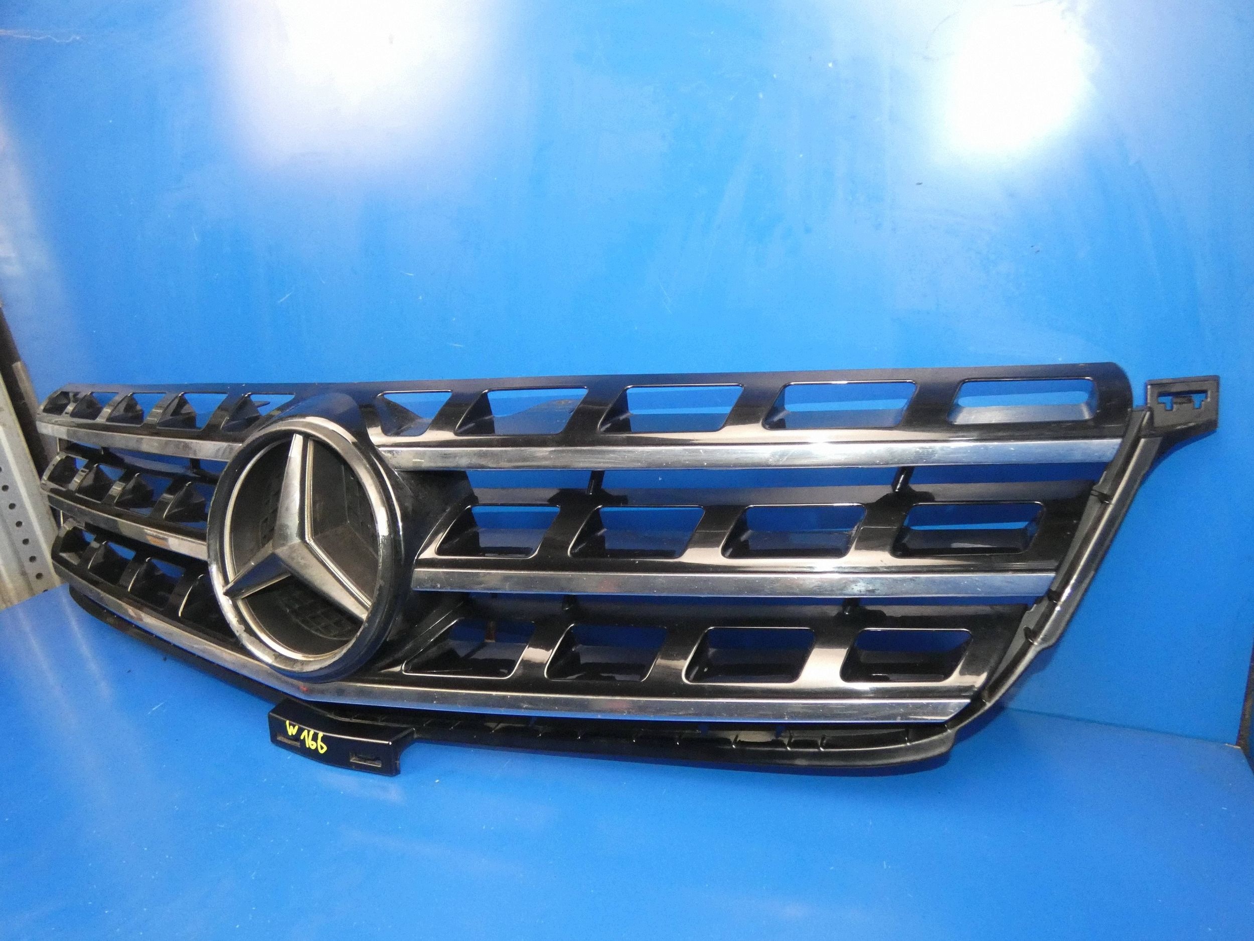 MERCEDES ML W166 maska maska chladiče nárazníku předek