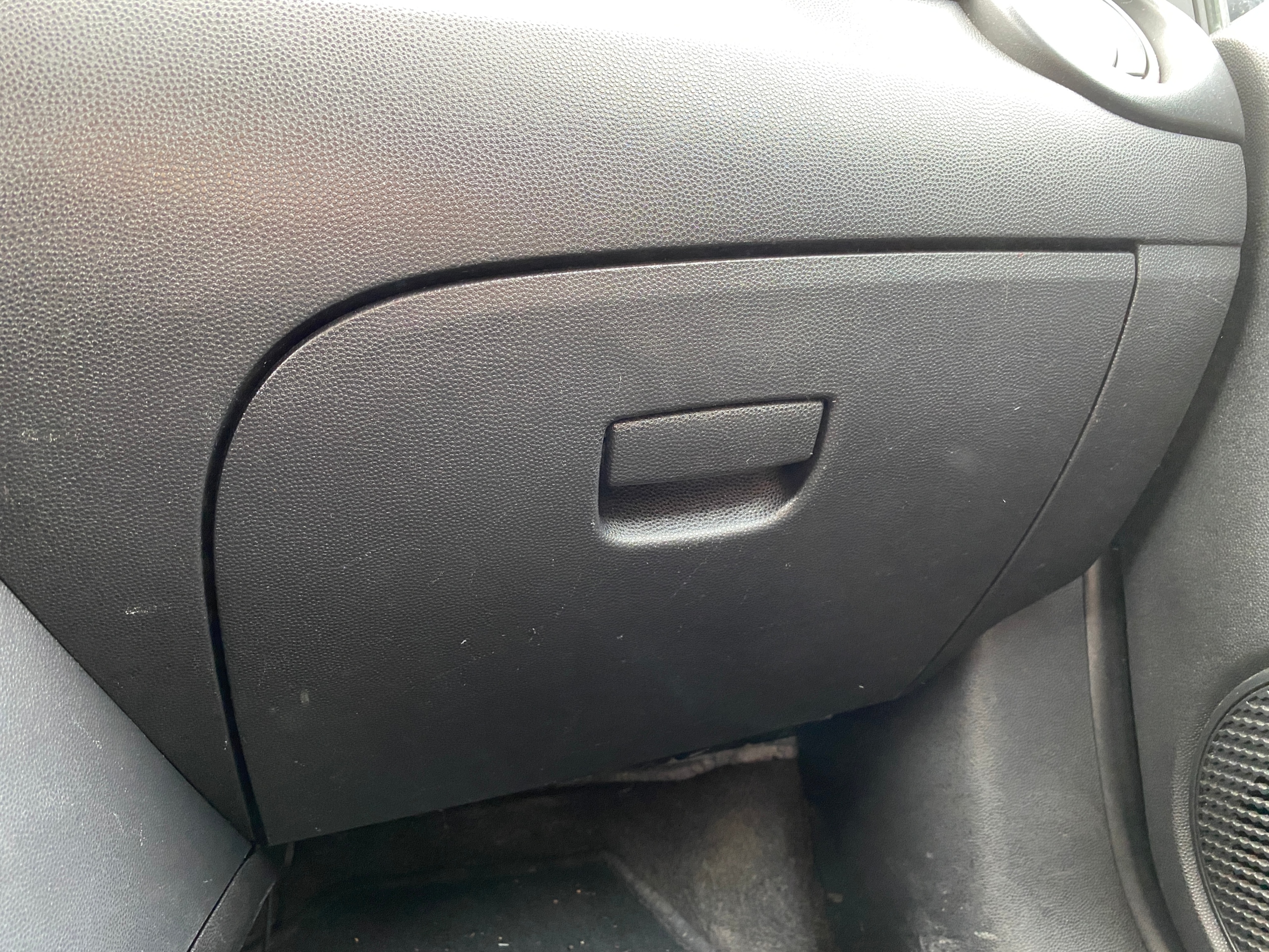 Handschuhfach des Beifahrers Mazda 2 II 08-15