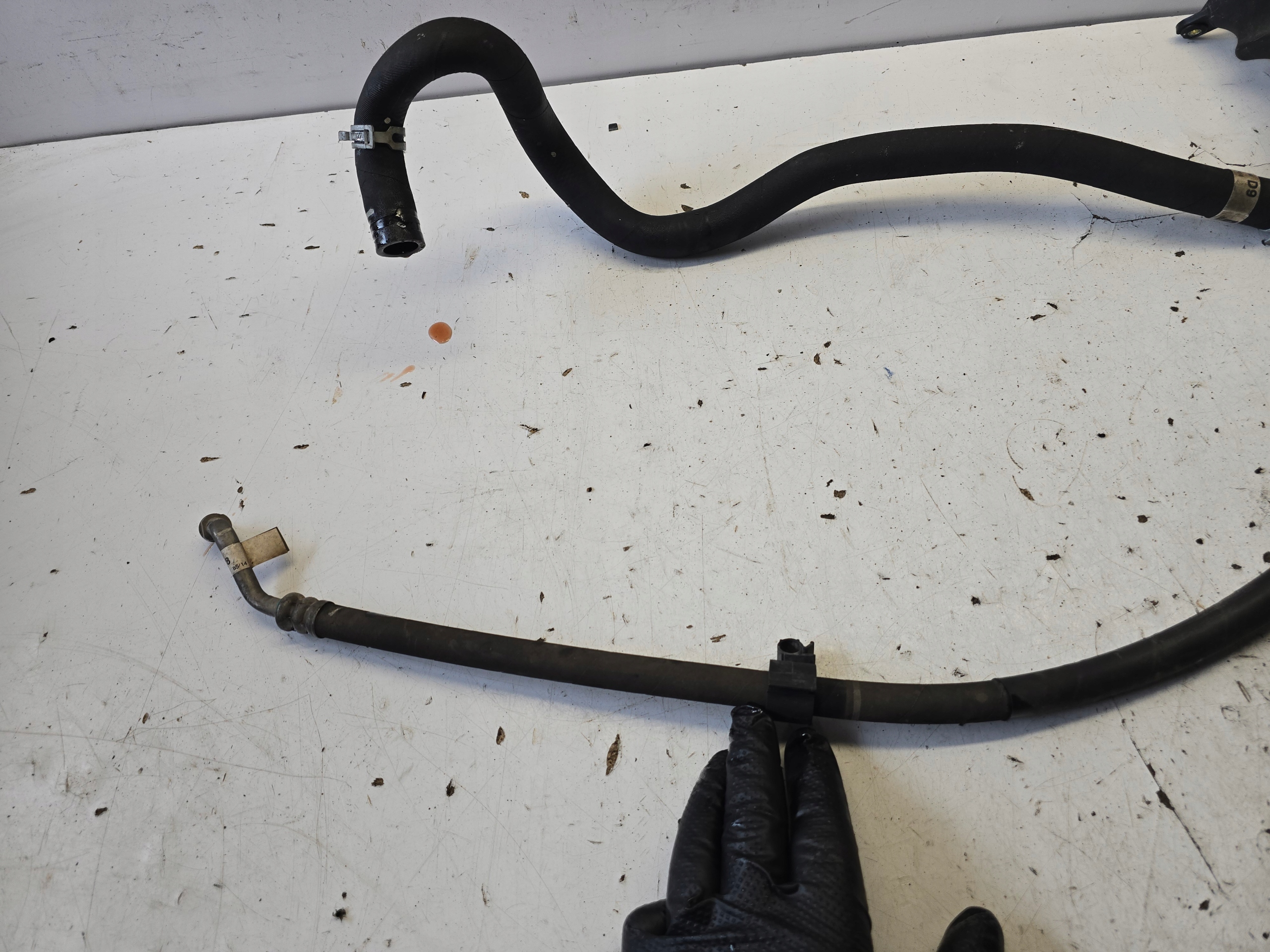 OPEL ASTRA J Servoölbehälter HYDRAULICZNEGO Z PRZEWODAMI