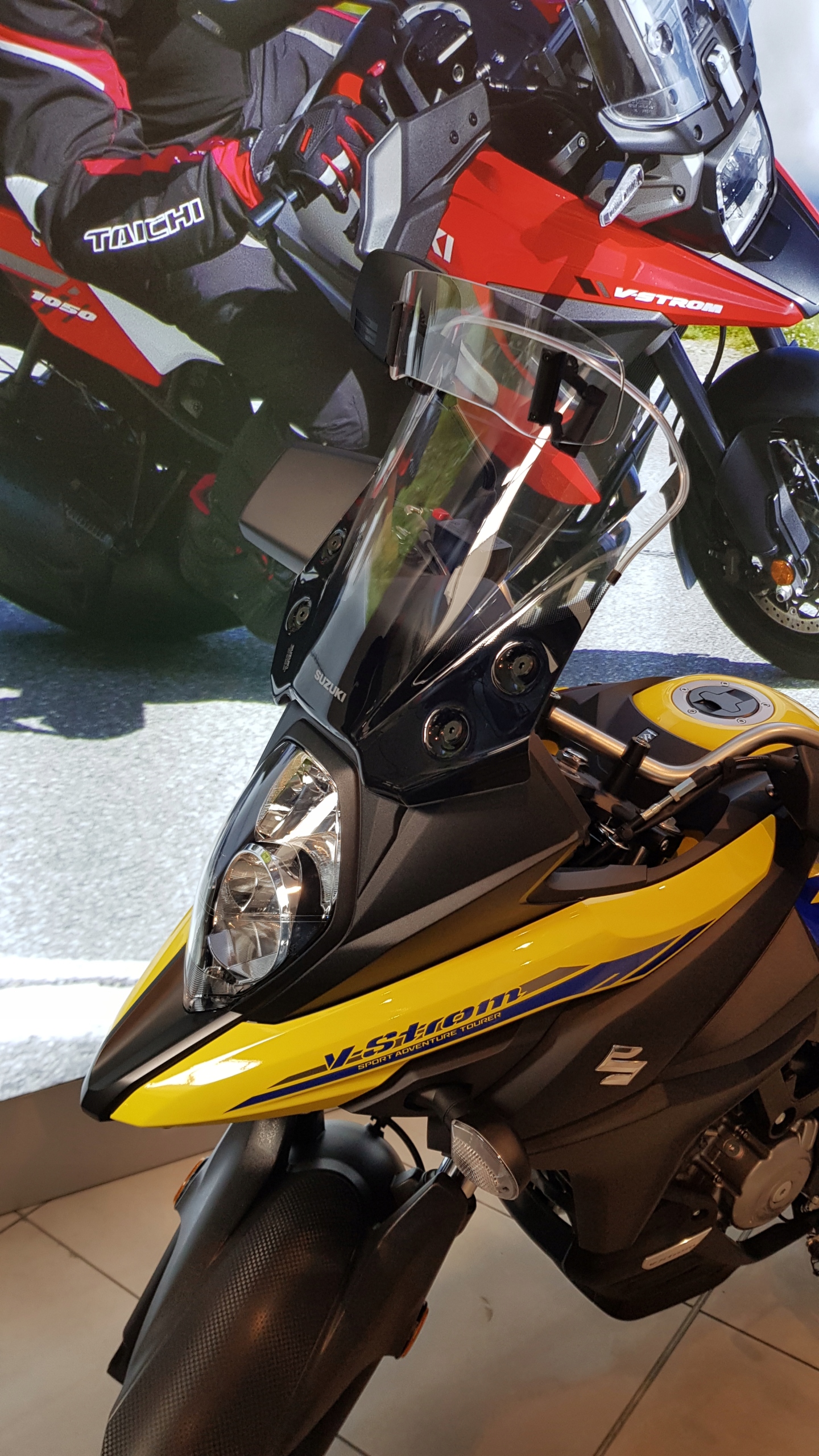 Szyba akcesoryjna DL 650 V-Strom ASO Producent Suzuki OE