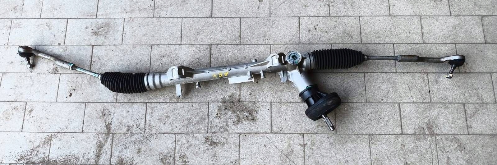 Boîter direction Boîter direction Renault Arkana 1.6 e-tech 480013864R