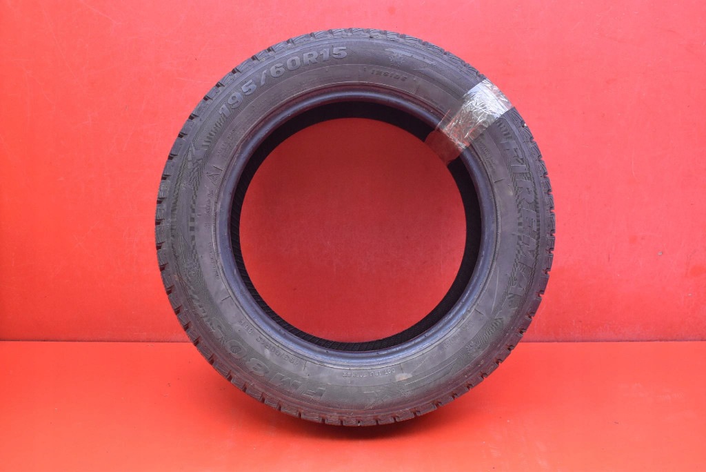 tyre tyres 2 SZT FIREMAX ZIMA 195/60/15 22R