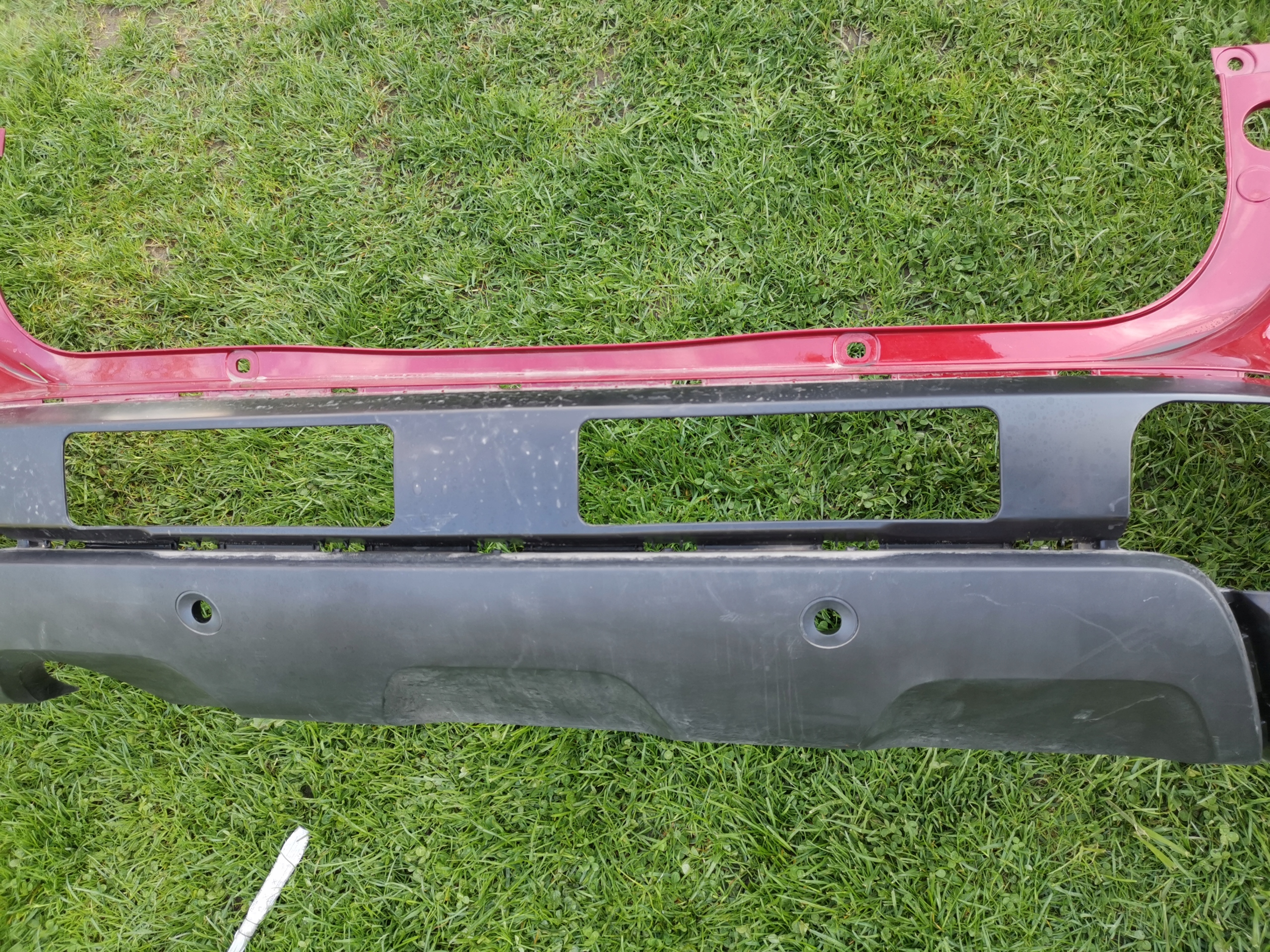 DACIA DUSTER II bumper rear part rear 850222027R pdc
