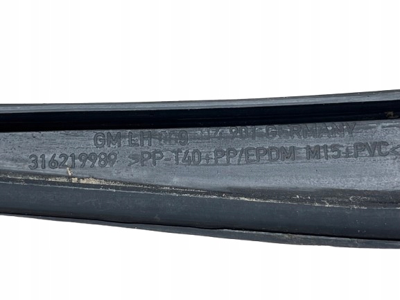 OPEL CORSA C KLIN moulding windows PRZEDNIEJ left 009114916