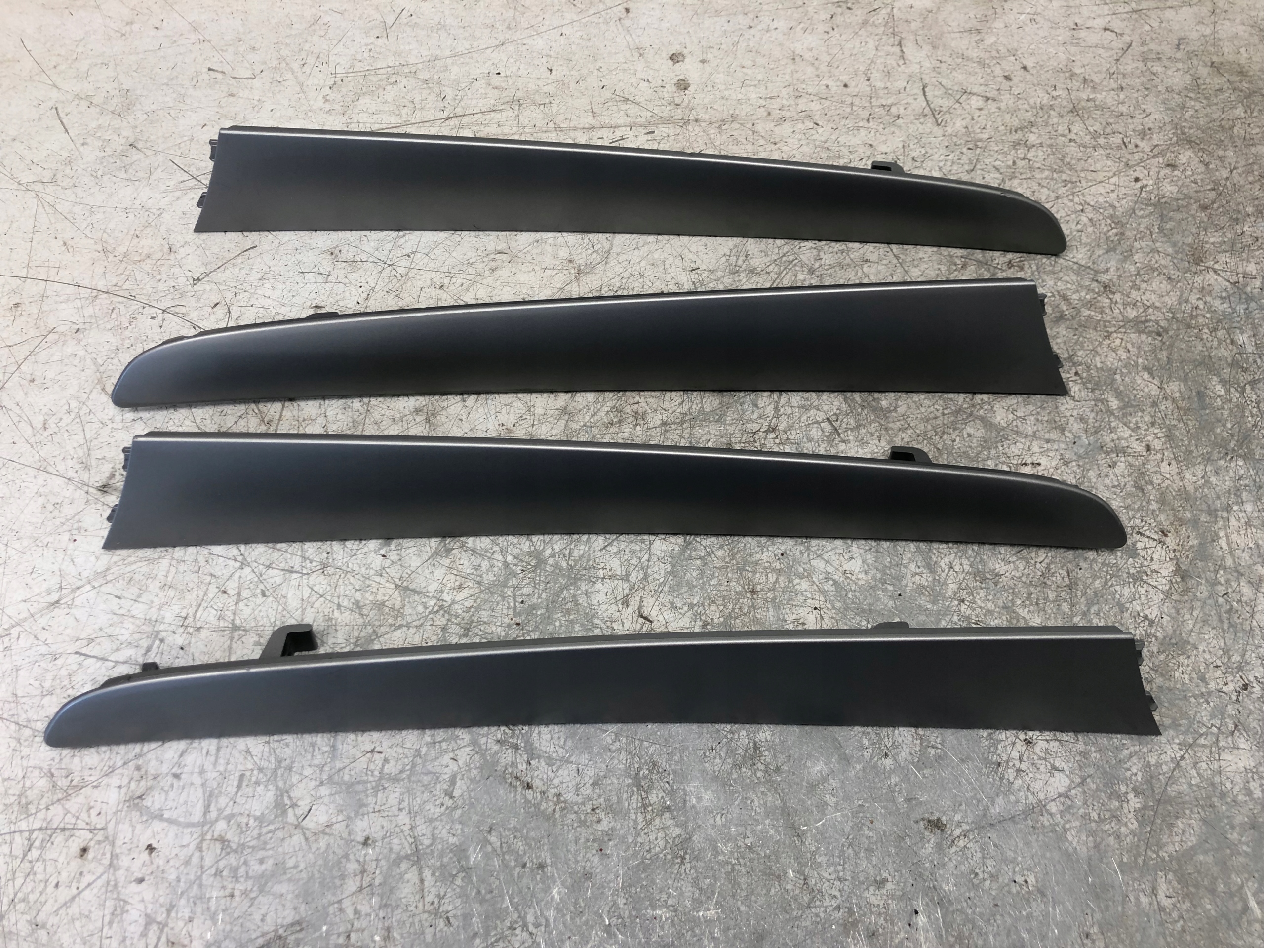 moulding DEKOR AUDI Q5 8R0867409 8R0867410
