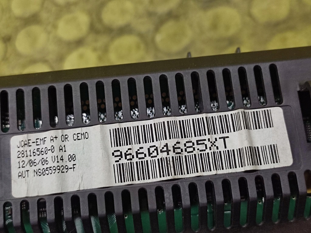 PEUGEOT 307 display 96604685XT