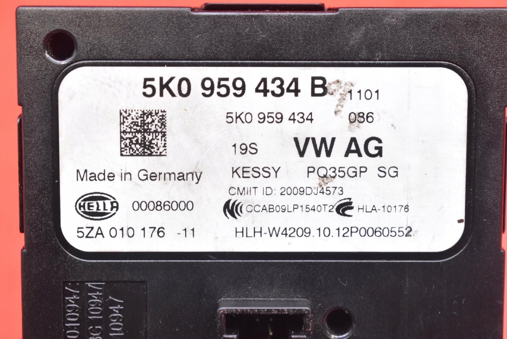 control unit module KESSY 5K0959434B SKODA SUPERB 2 II 2.0 TDI 140 KM 08-13