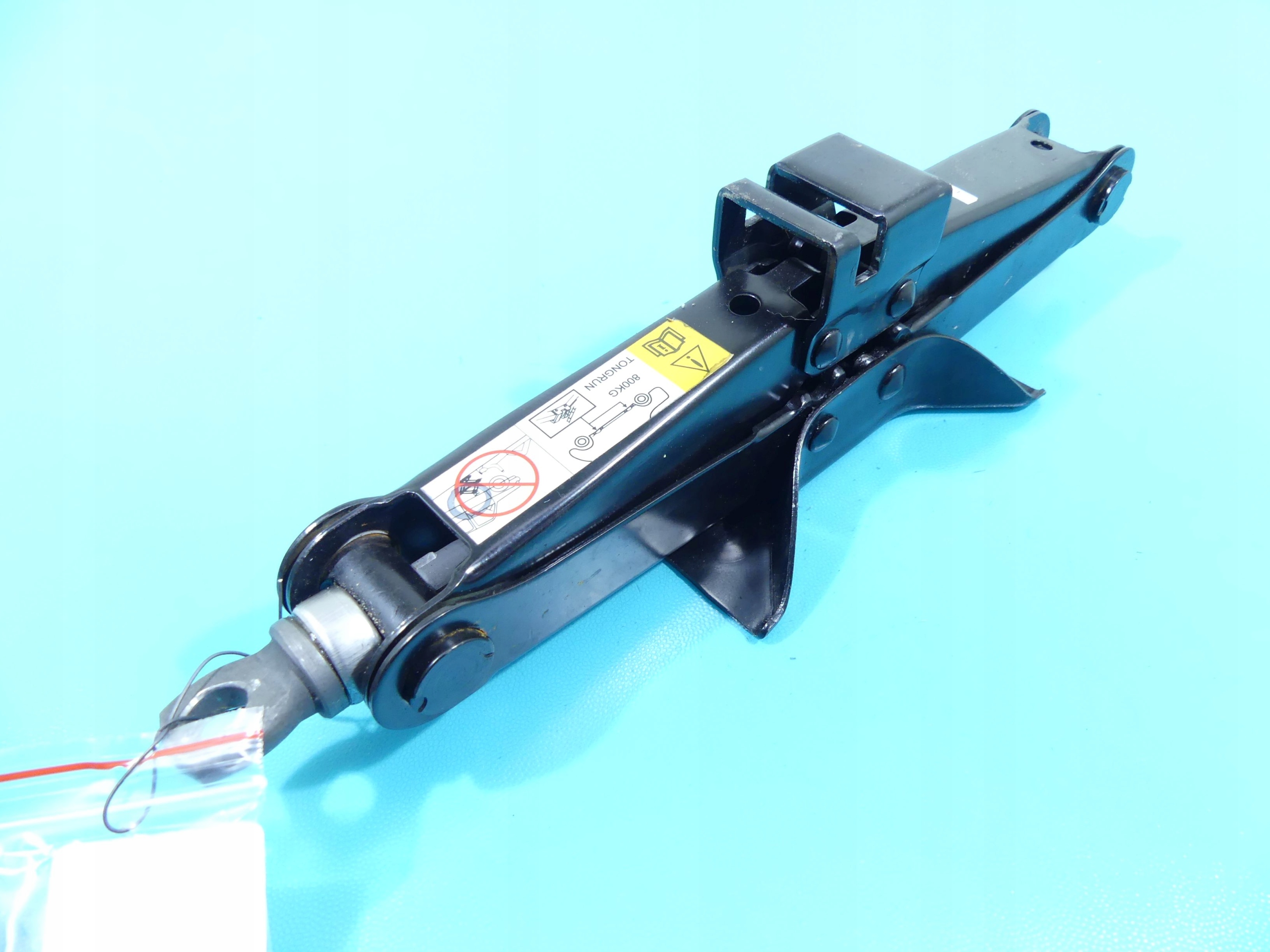 LEWAREK PODNOŚNIK TRAPEZOWY MAZDA 6 II GH