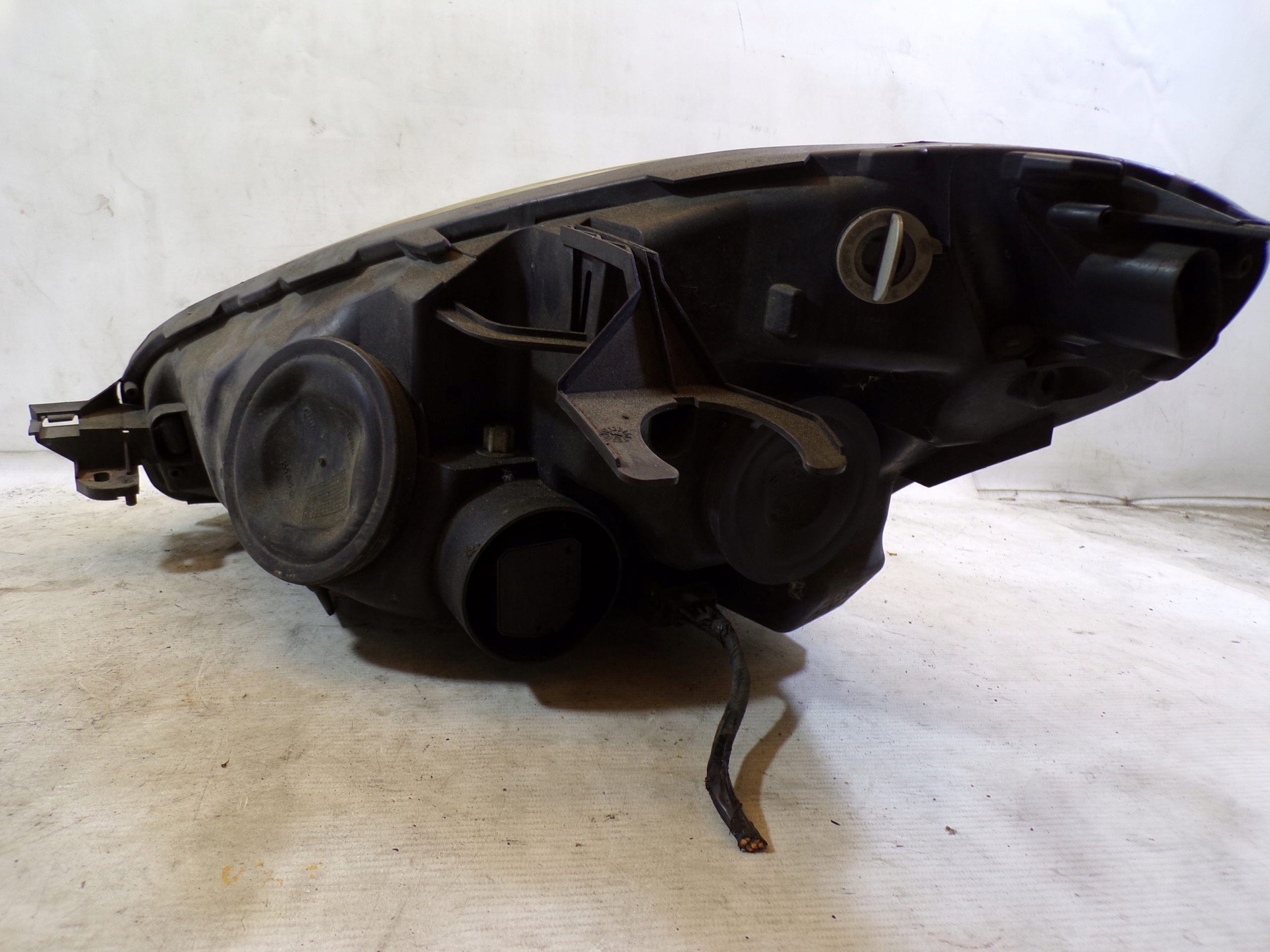 light front front right CITROEN C4 GRAND PICASSO (2) (K1)