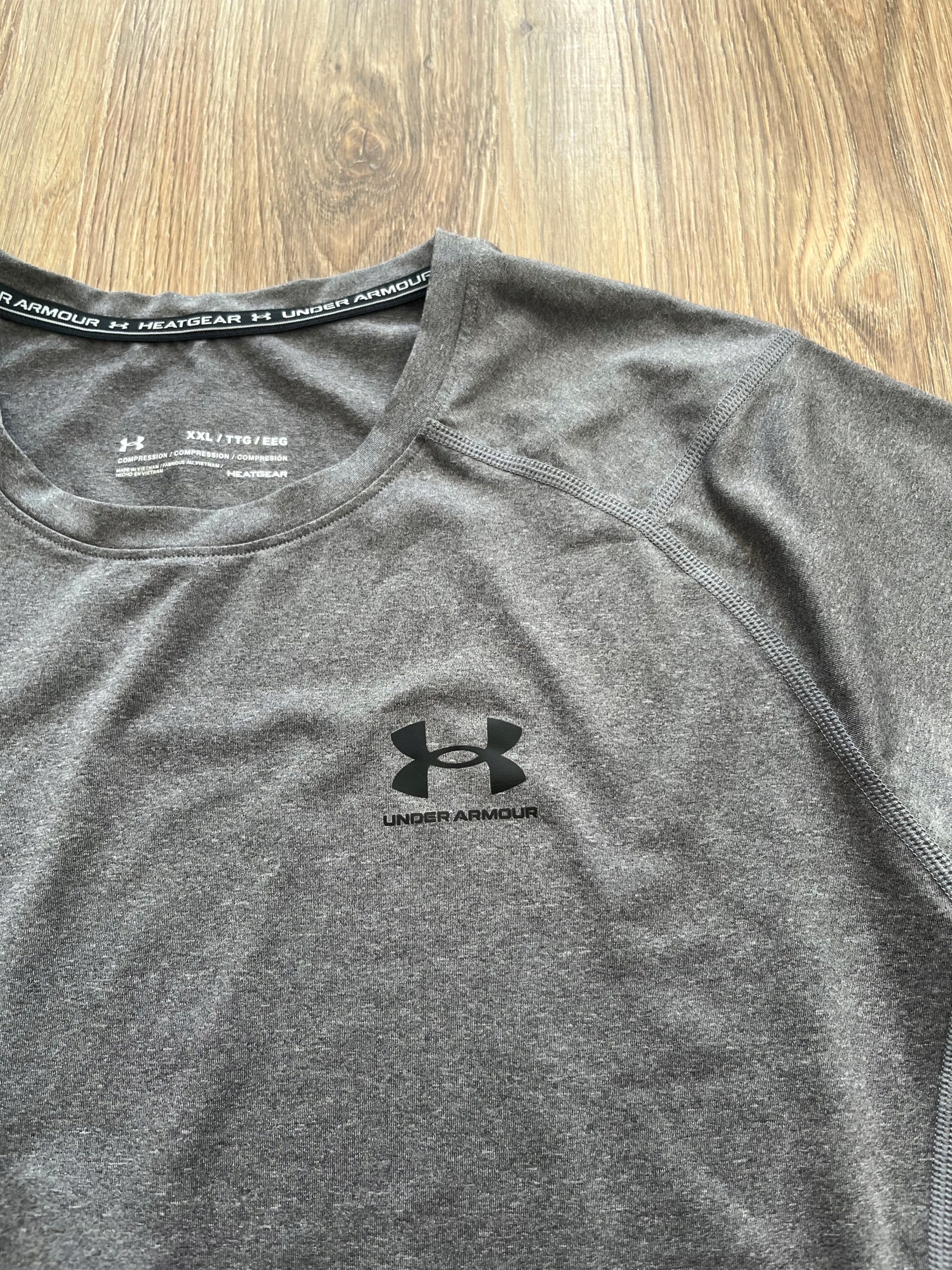 UNDER ARMOUR HEATGEAR koszulka kompresyjna r. XXL Kolekcja HEATGEAR