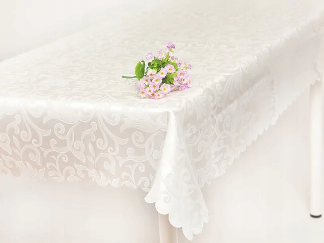 Obrus Plamoodporny Ekri 160 cm / 300 cm Typ obrus