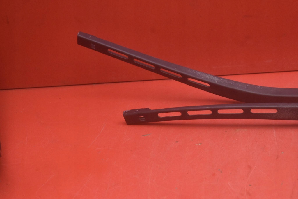wiper arm front EU CHEVROLET EQUINOX 2 II 10-15