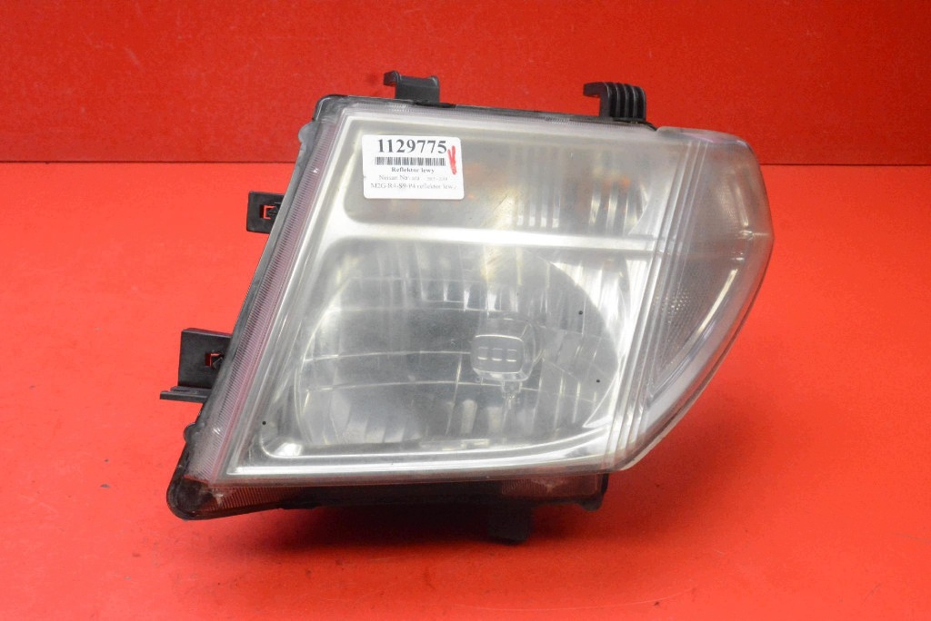 REFLEKTOR left light front EU 26060-EB30A NISSAN NAVARA 3 III D40 05-10