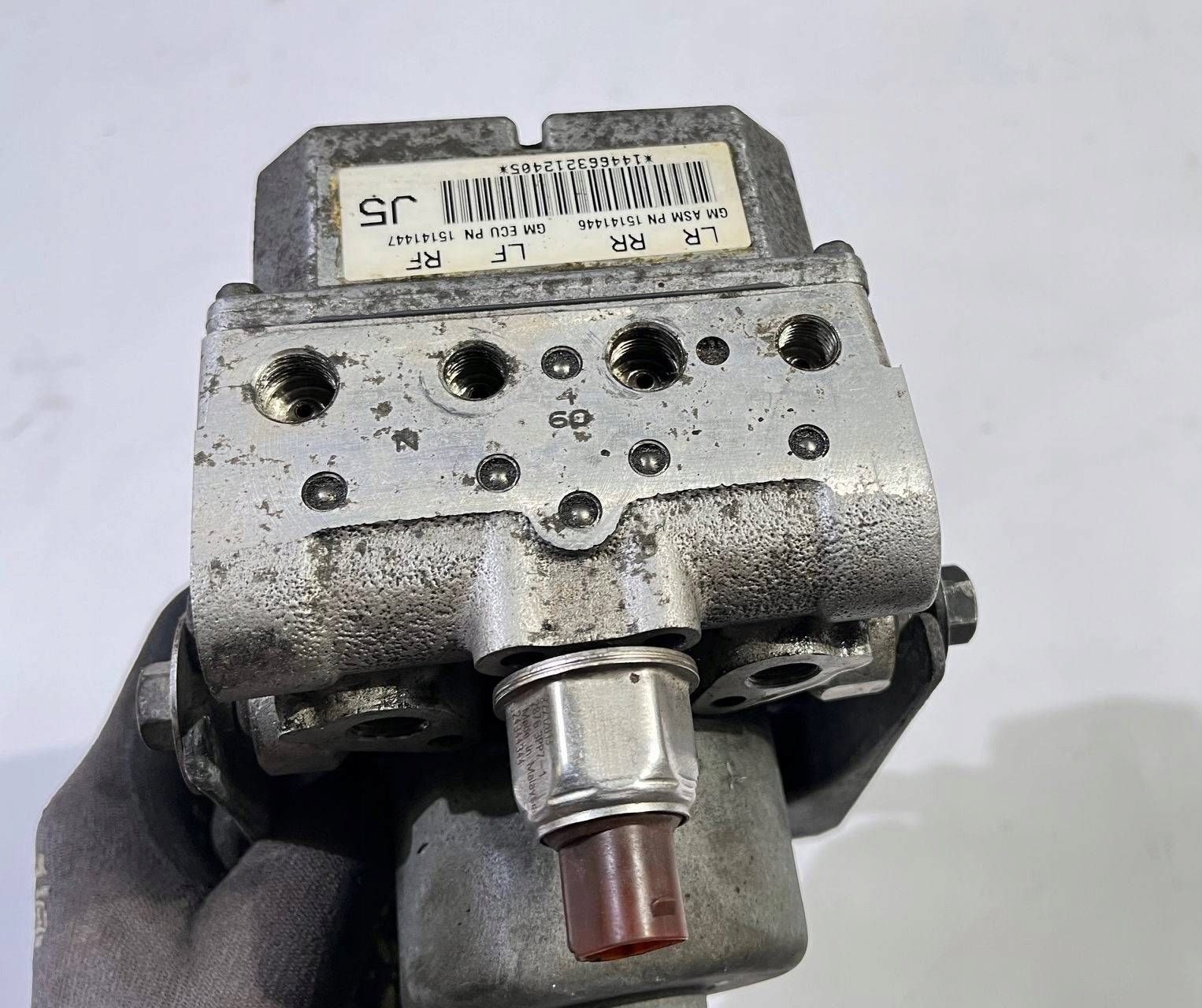 brake booster control unit module ABS Chevrolet Corvette C6 2005-2013