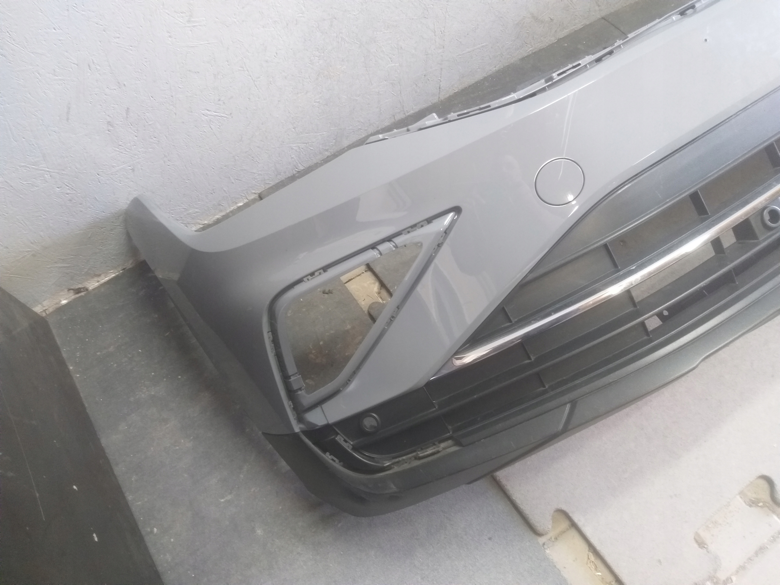 bumper front VW TIGUAN LIFT 19- 5NA