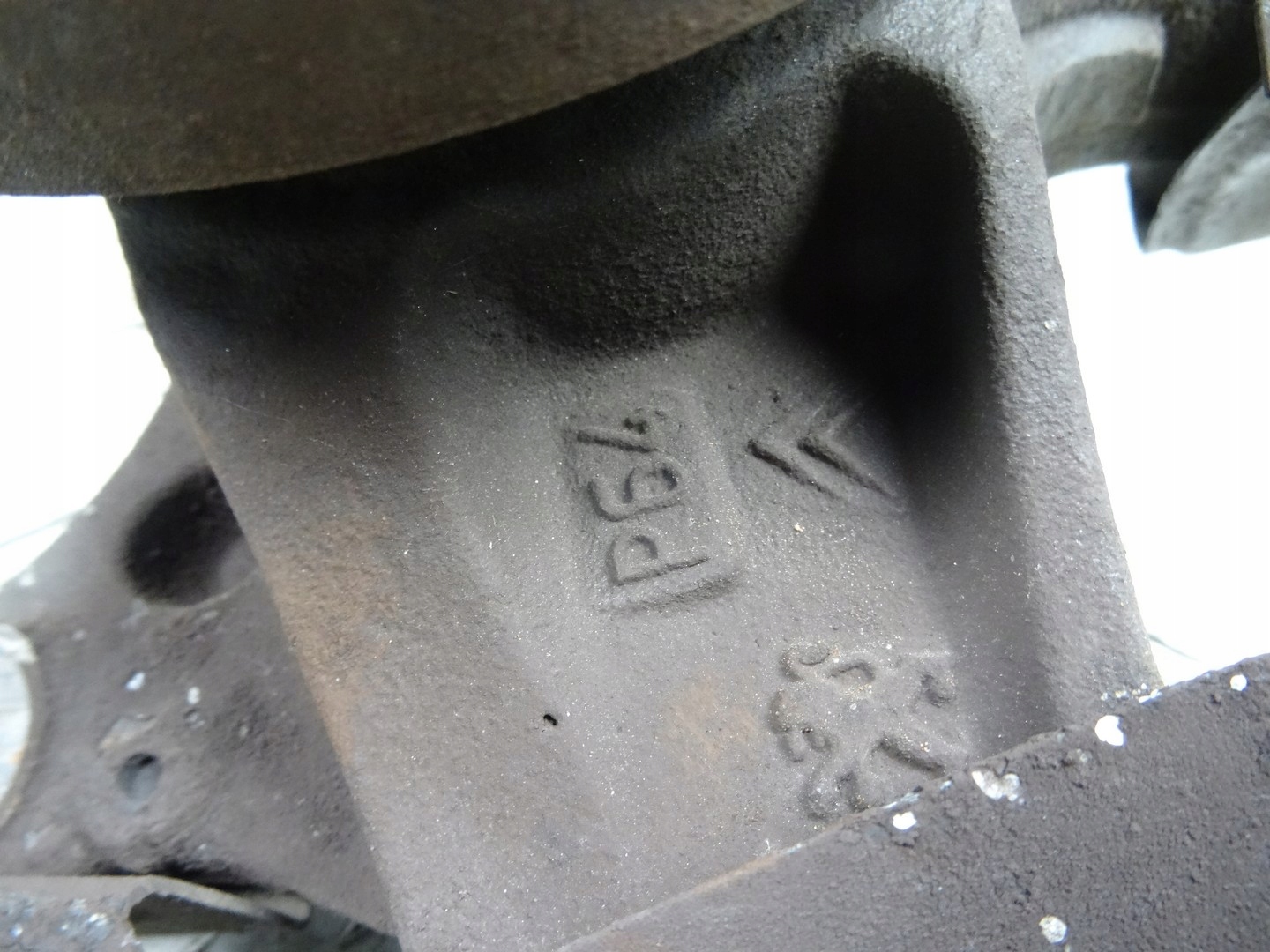 PEUGEOT 308 II T9 swing left front 1.6 EHDI