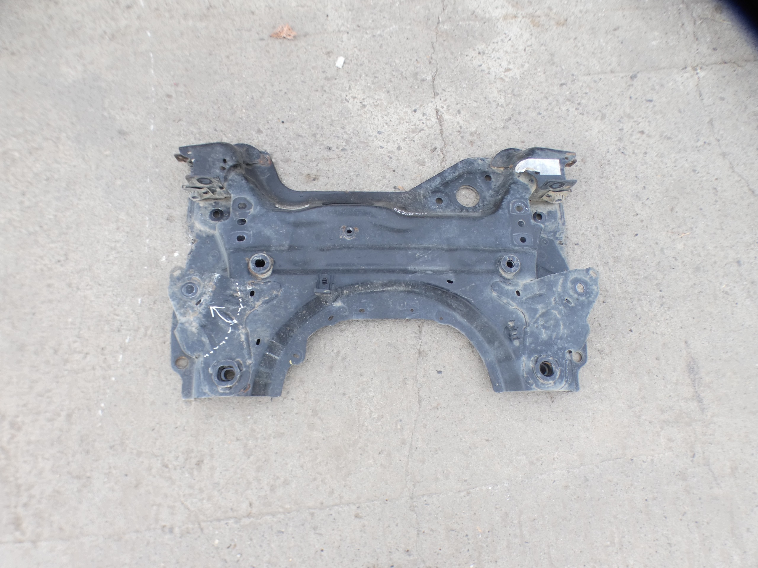 CITROEN C5 AIRCROSS 1.5 D subframe axle beam front