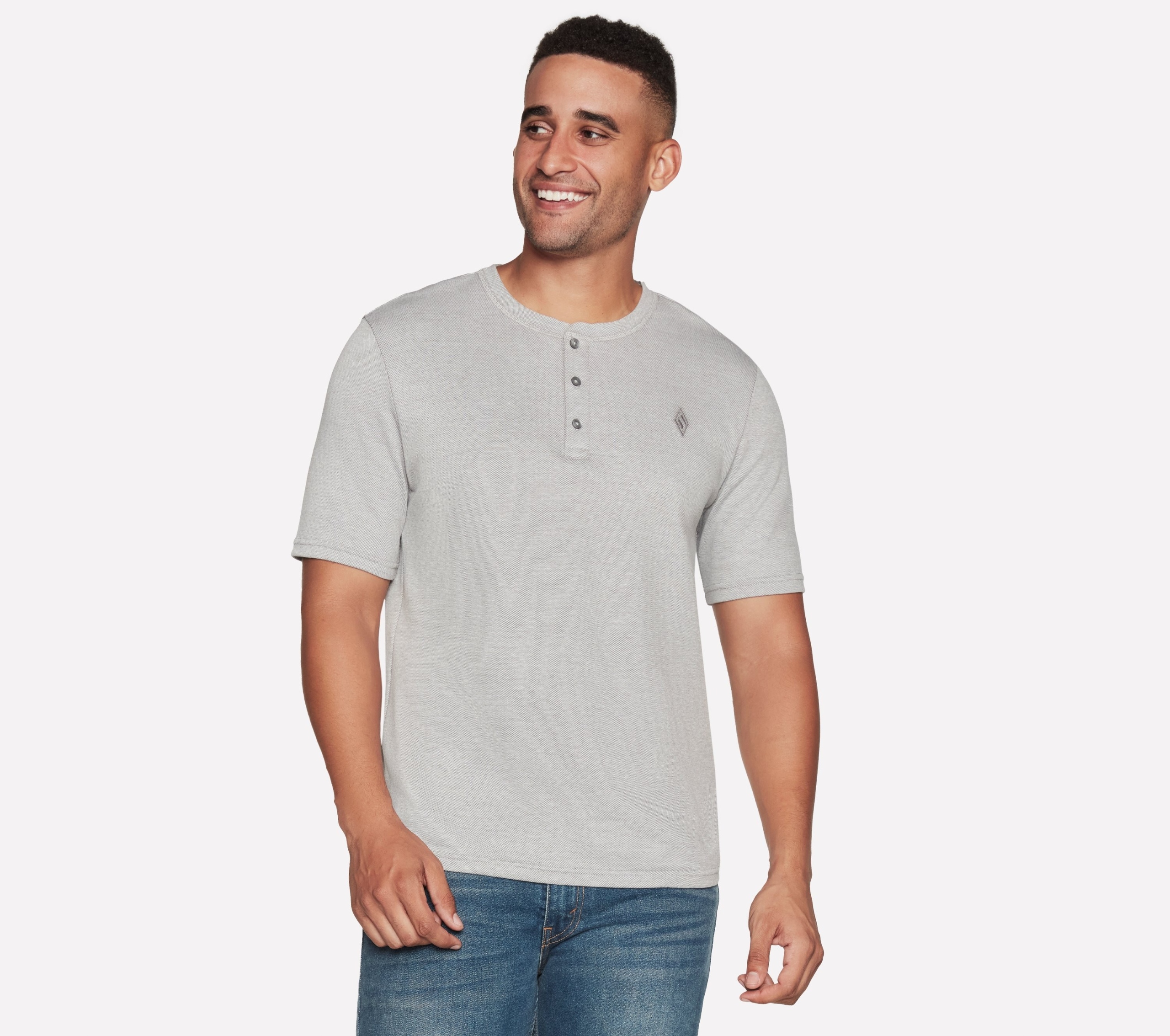 Tričko pánské Skechers Goknit Pique Short Sleeve Henley šedé MTO79 Ltgy