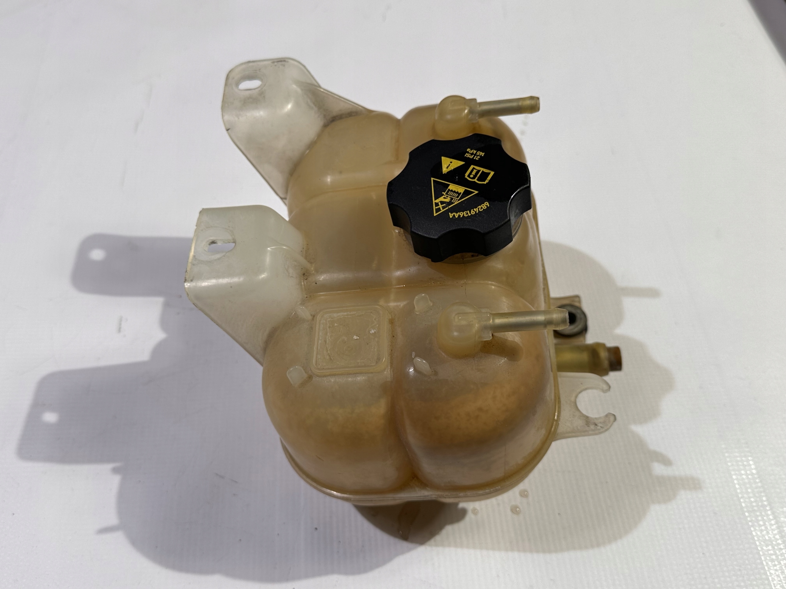 serbatoio serbatoio LIQUIDO chlodniczego Chrysler Pacifica 2016+