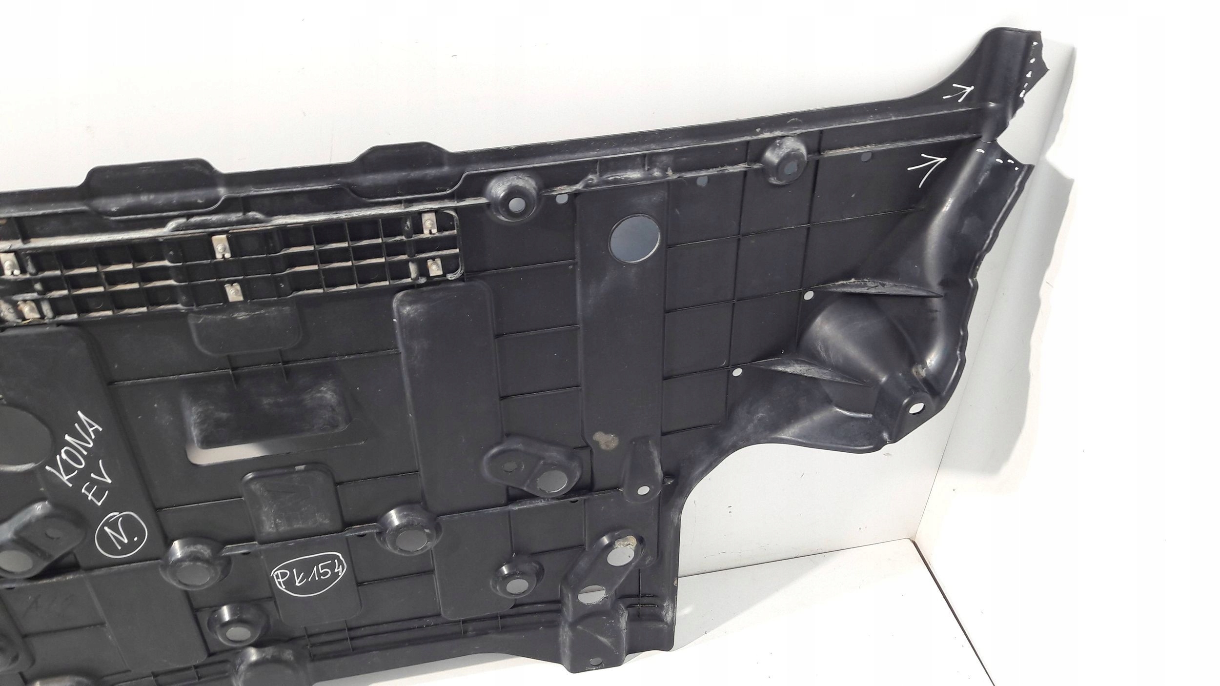 Hyundai Kona EV 2020 cover lower 84191-J2000 (PL154)