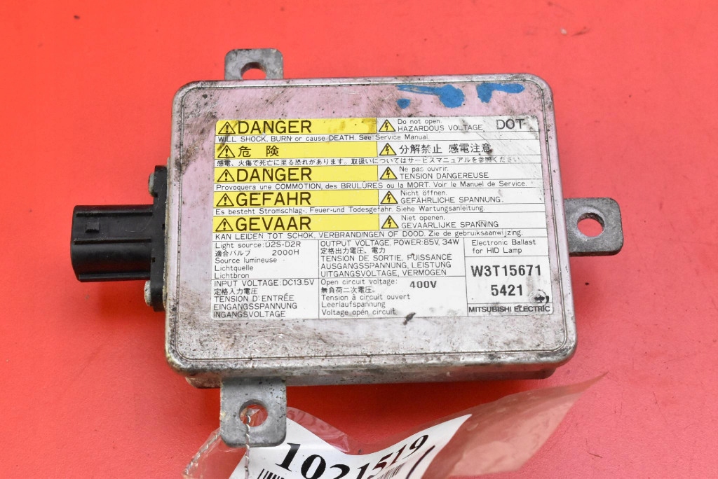 control unit XENON KSENON left W3T15671 MAZDA 5 1 and CR 05-08