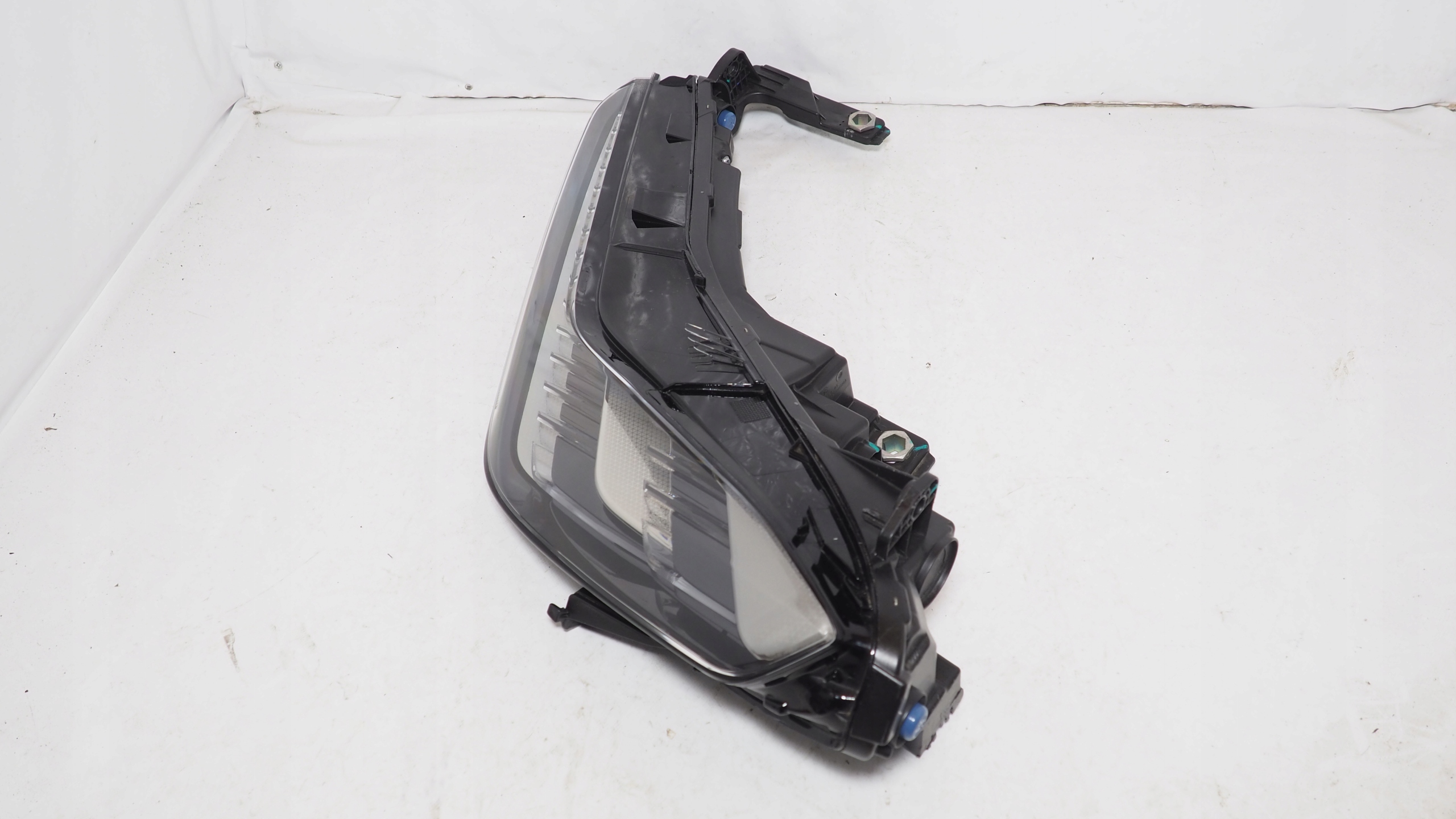 Lotus Eletre Licht LED DRL Blinkerleuchte links vorne 8891424348