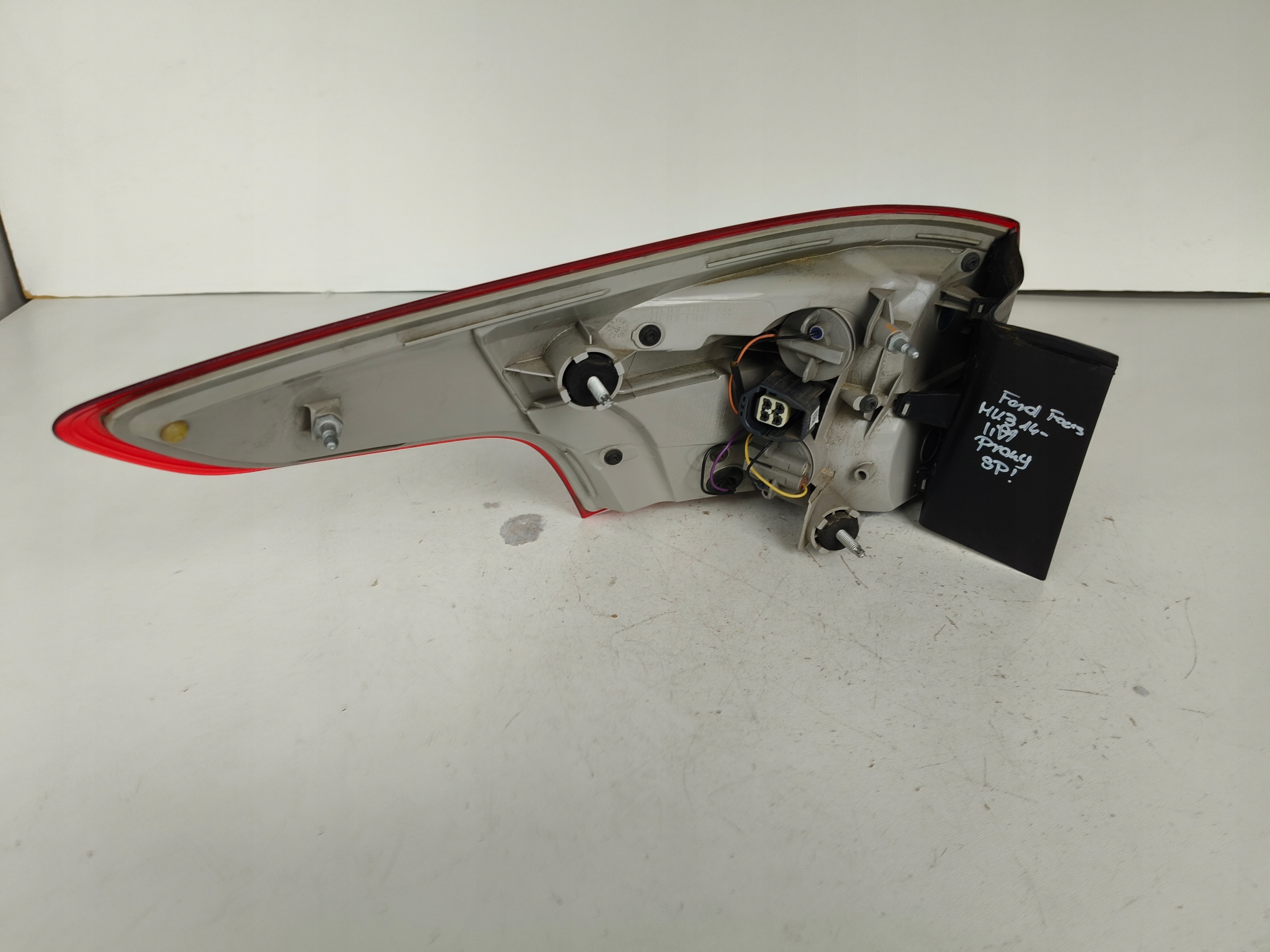 light right rear FORD FOCUS MK3 14- LIFT KOMBI