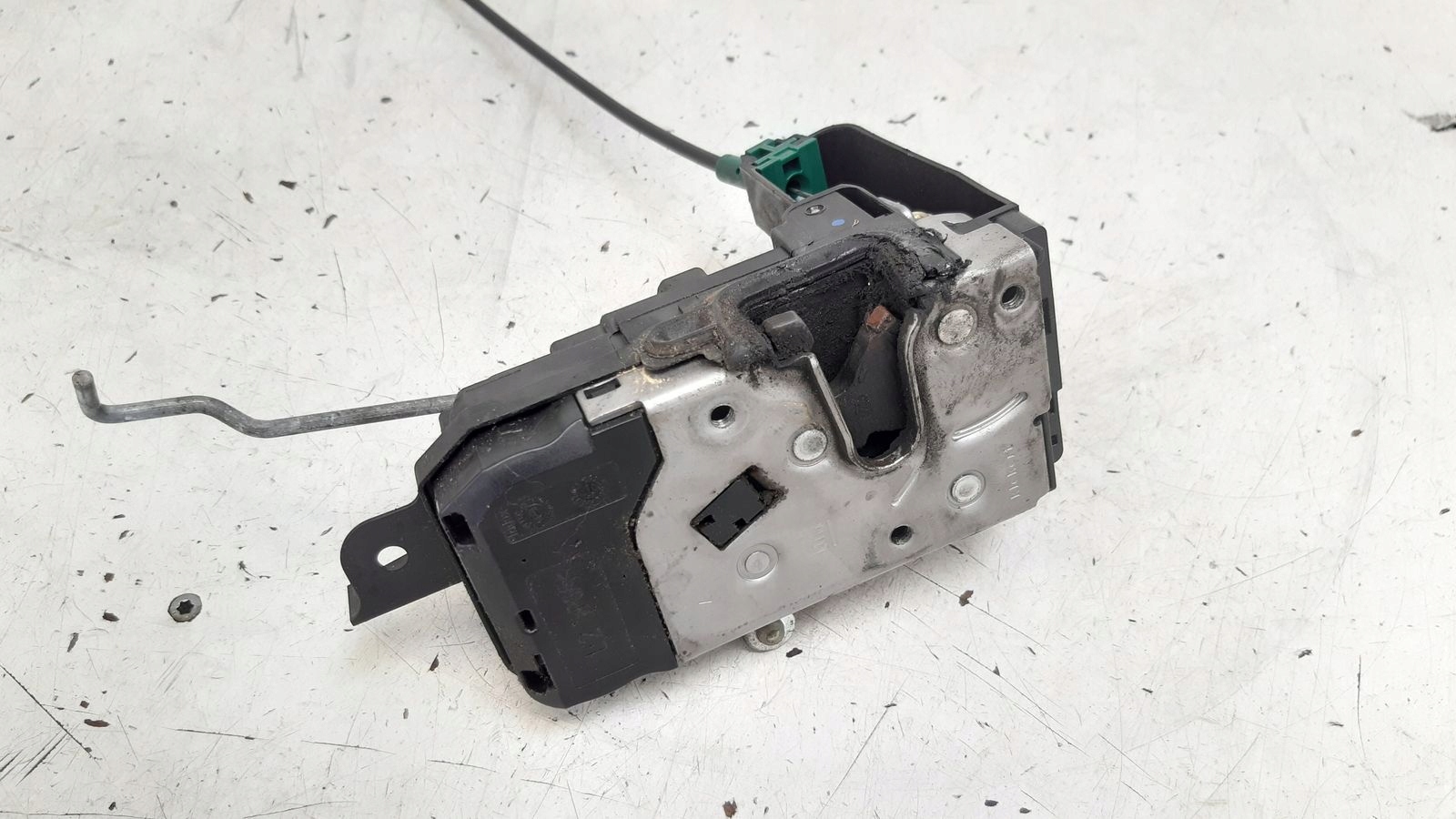 lock door front front left Opel Tigra B 1,8