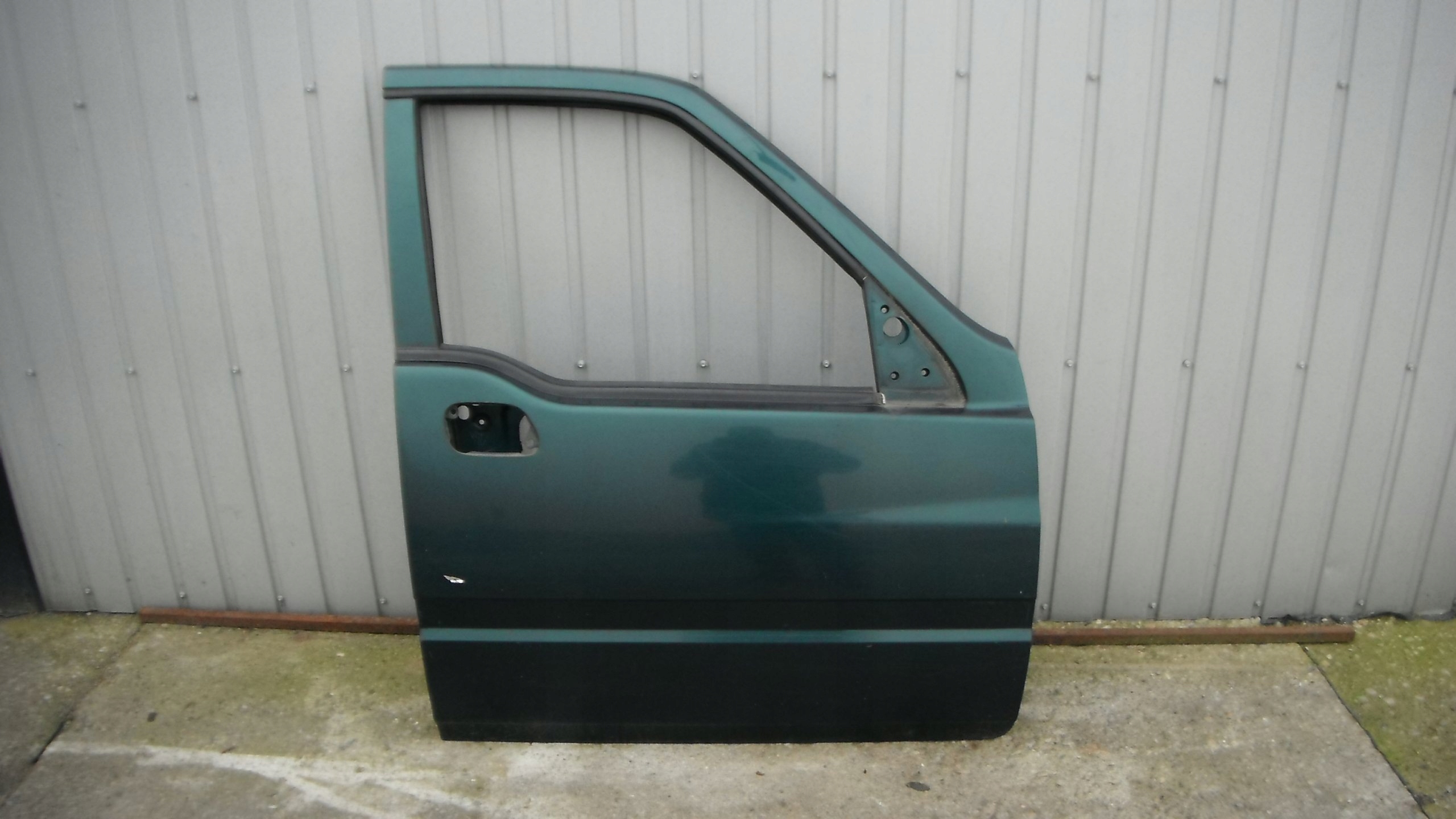 MUSSO 95-02 DRZWI PRAWY PRZÓD