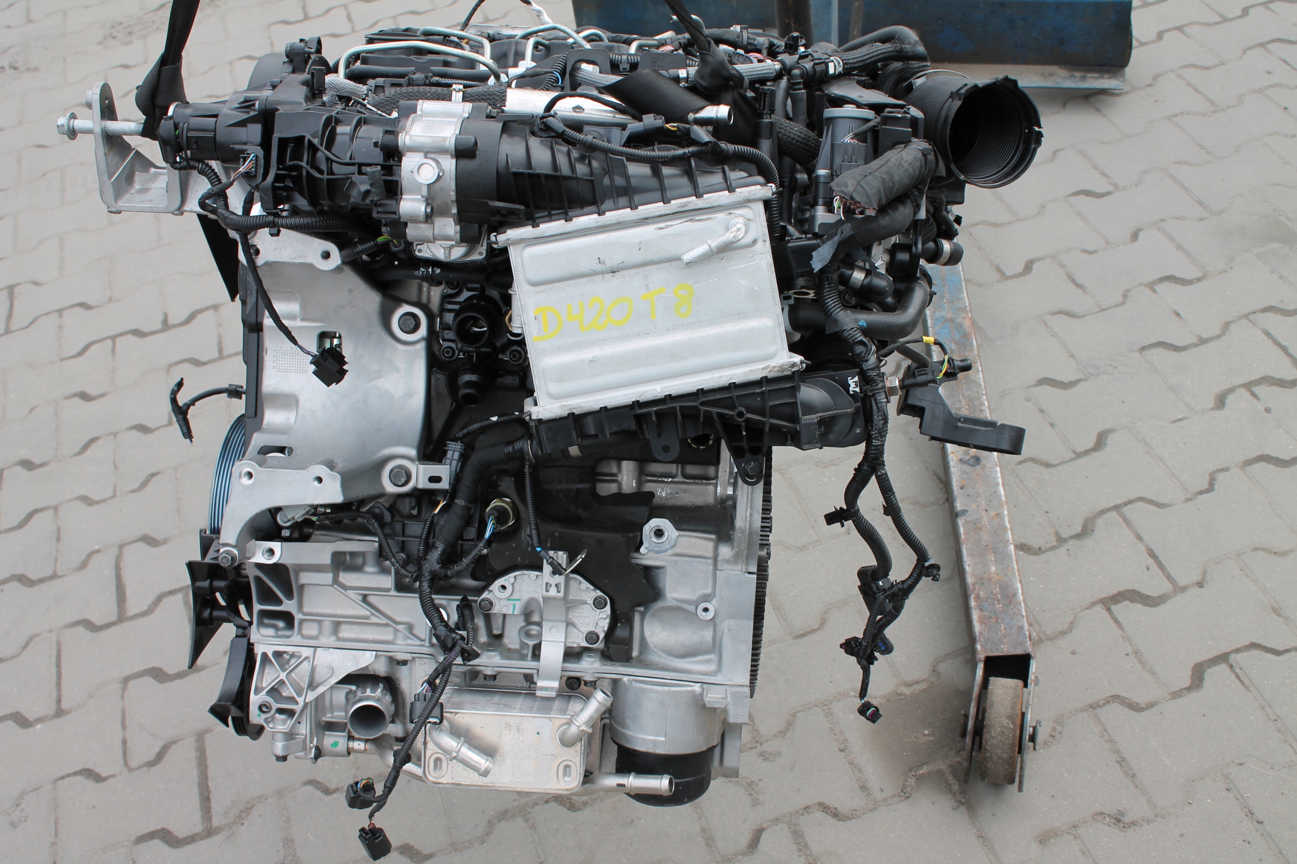 engine complete VOLVO D4204T16 5 TYSKM as new