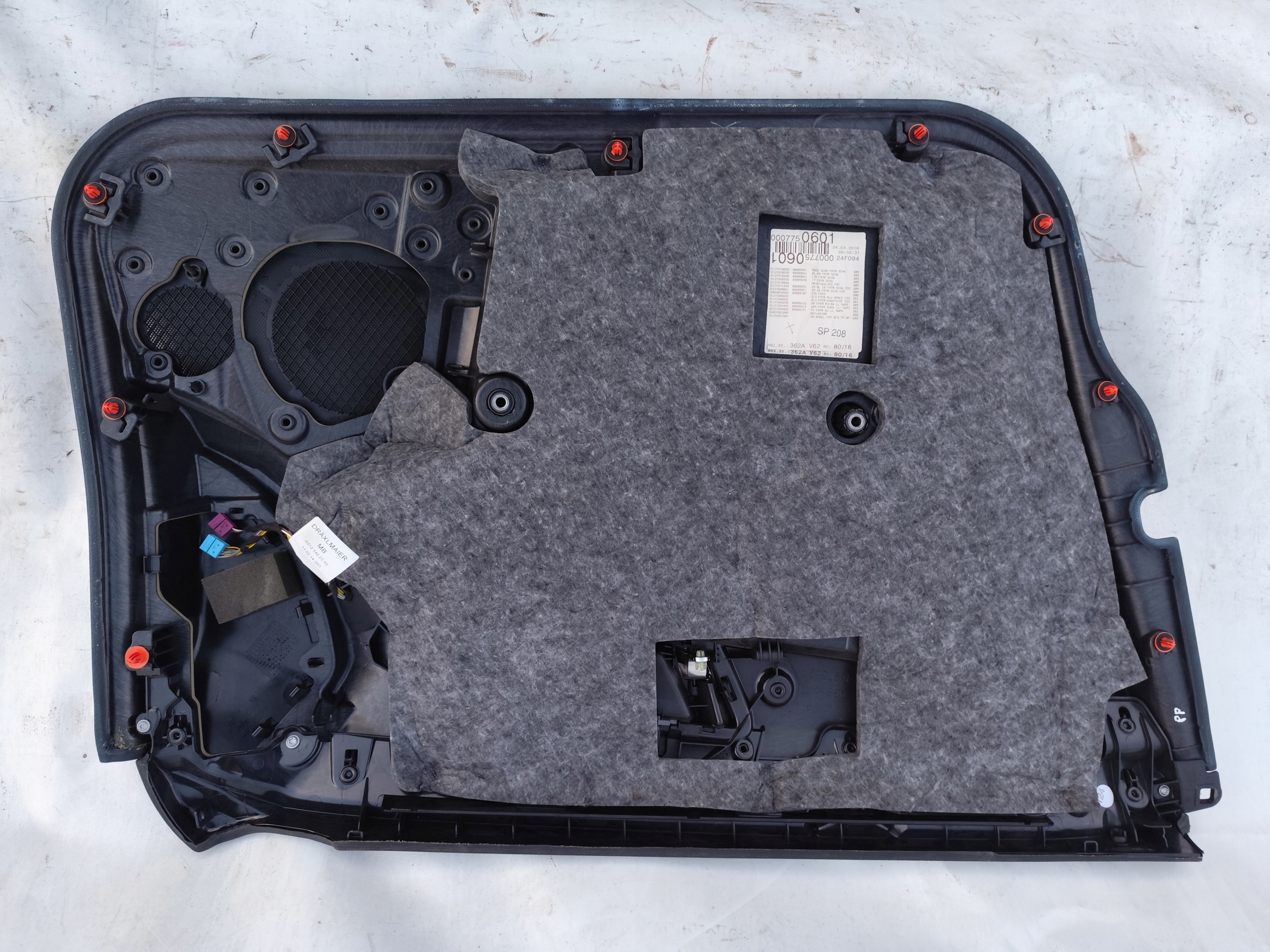 MERCEDES W212 upholstery door front right