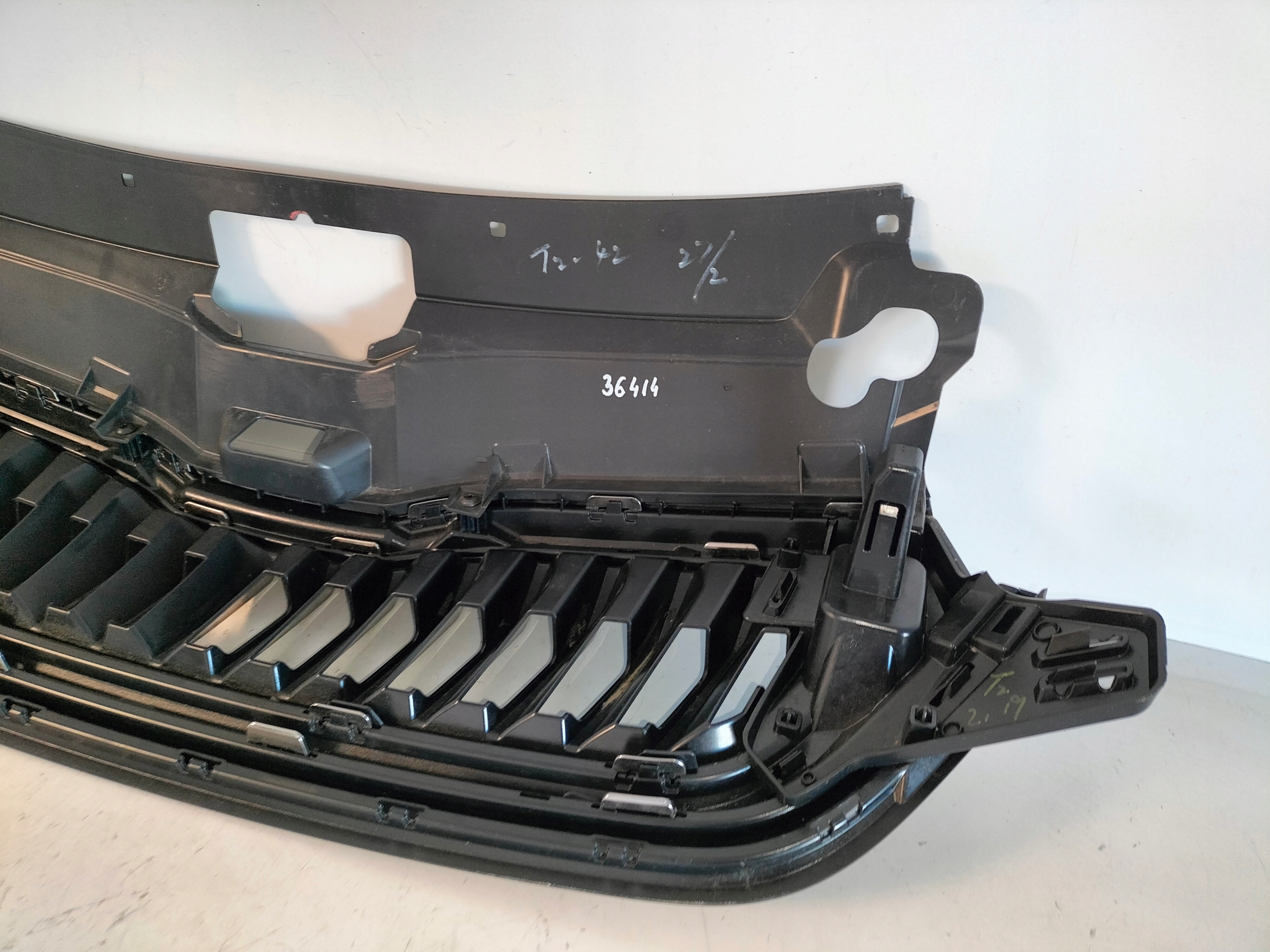 grille grid grill SKODA RAPID LIFT II 20