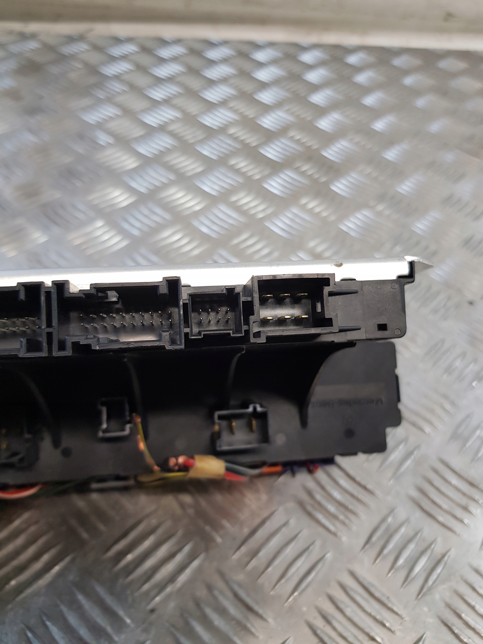 module control unit SAM OE A0295450432 MERCEDES S-KLASA W220 02R