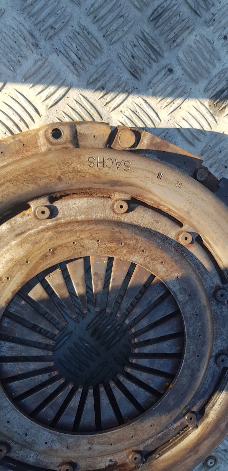 Sprzeglo DOCISK RENAULT MIDLUM dxi SACHS3482001071