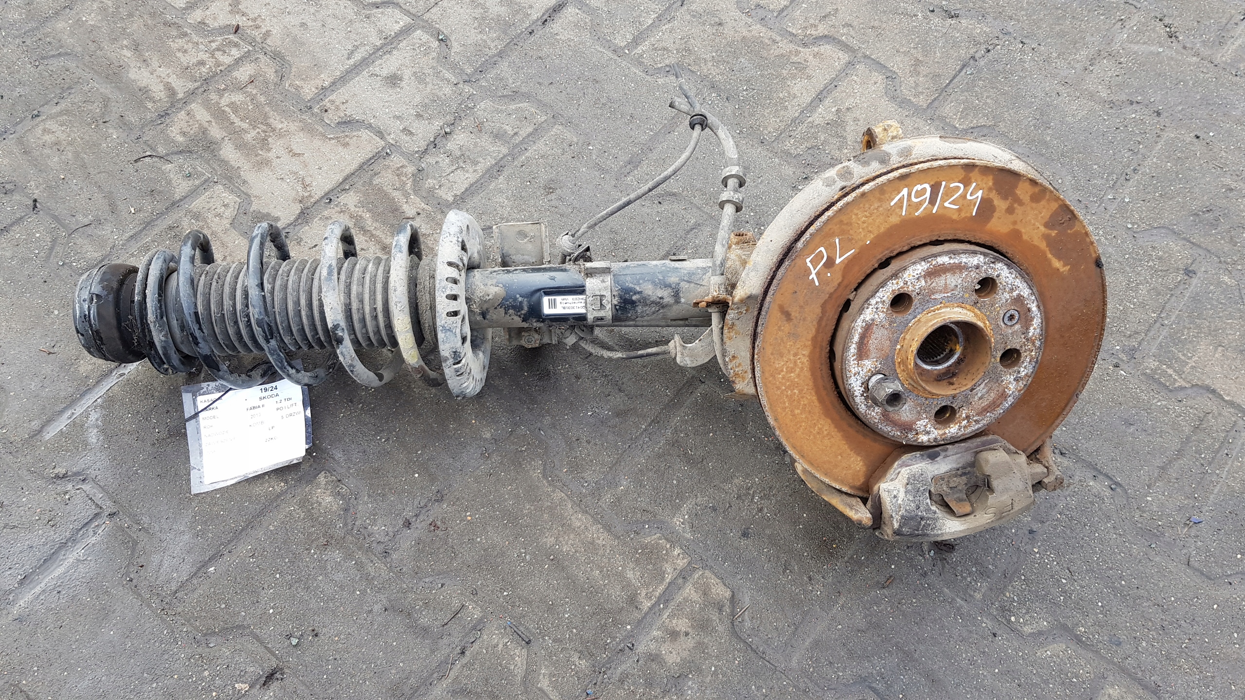 Skoda Fabia II McPherson right 6Q0413031BL