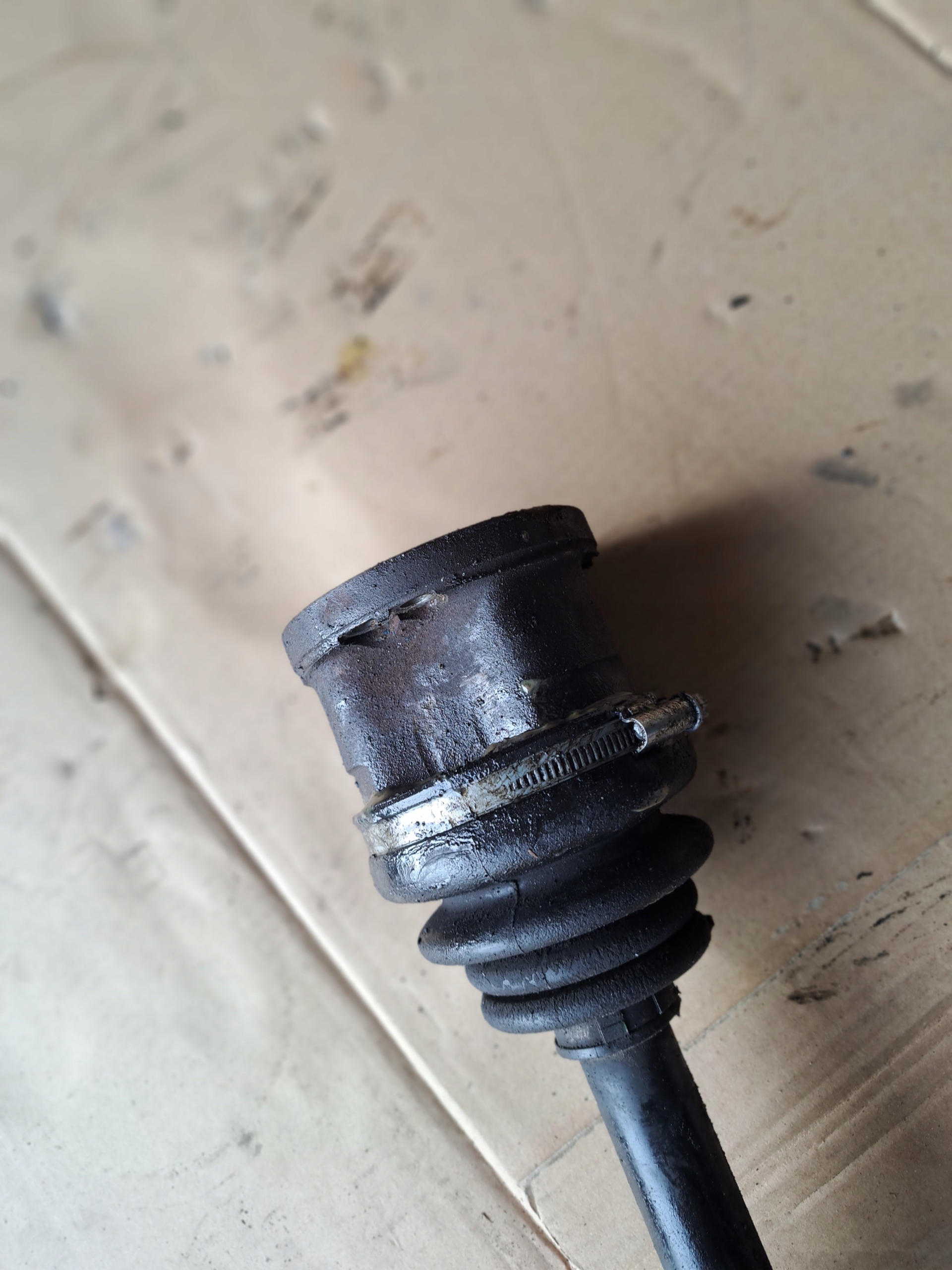 semi-axis left front INFINITI FX35 FX45