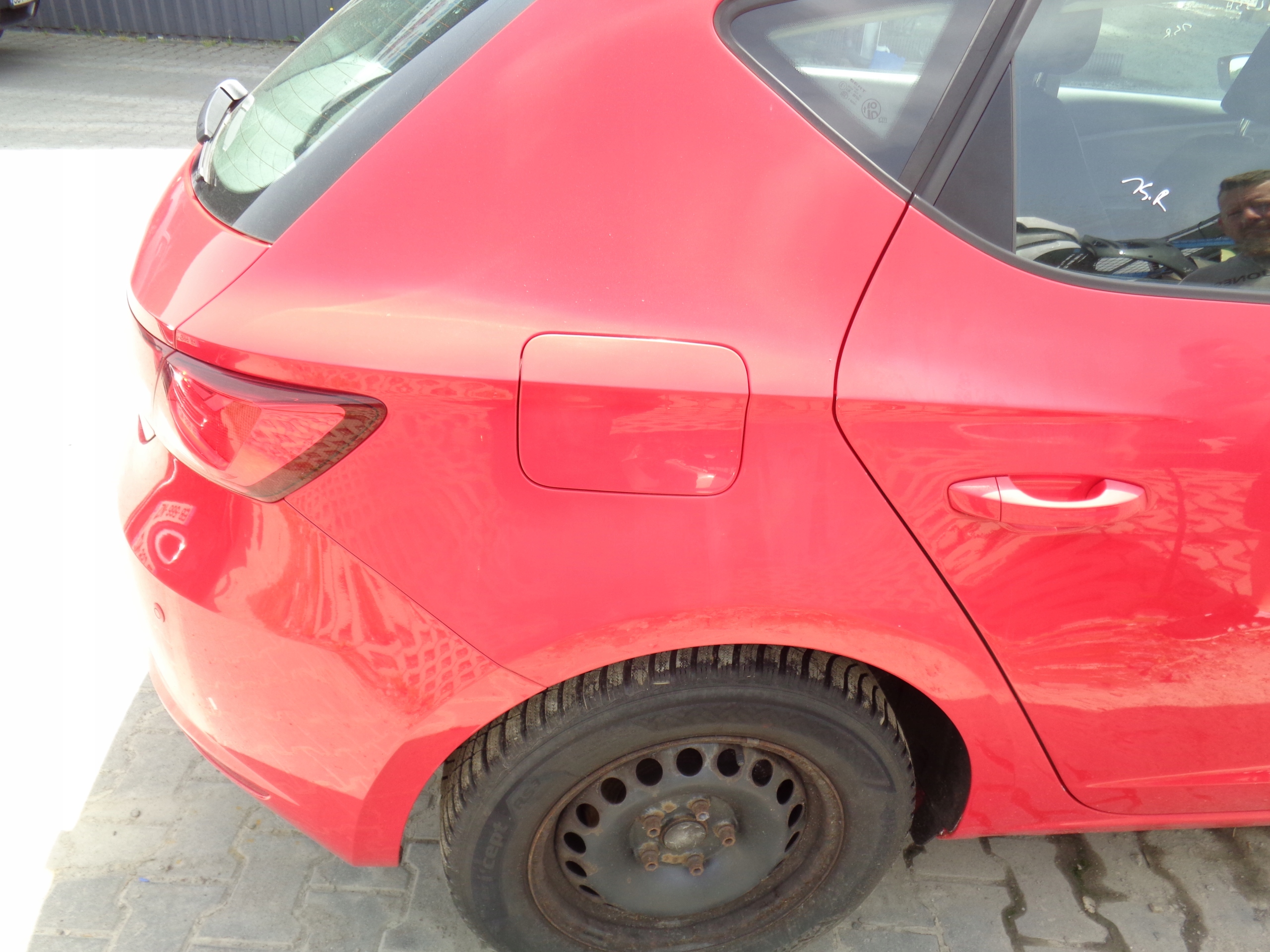 SEAT LEON III 3 HB parafango LONGHERONE Destro posteriore 12-20r