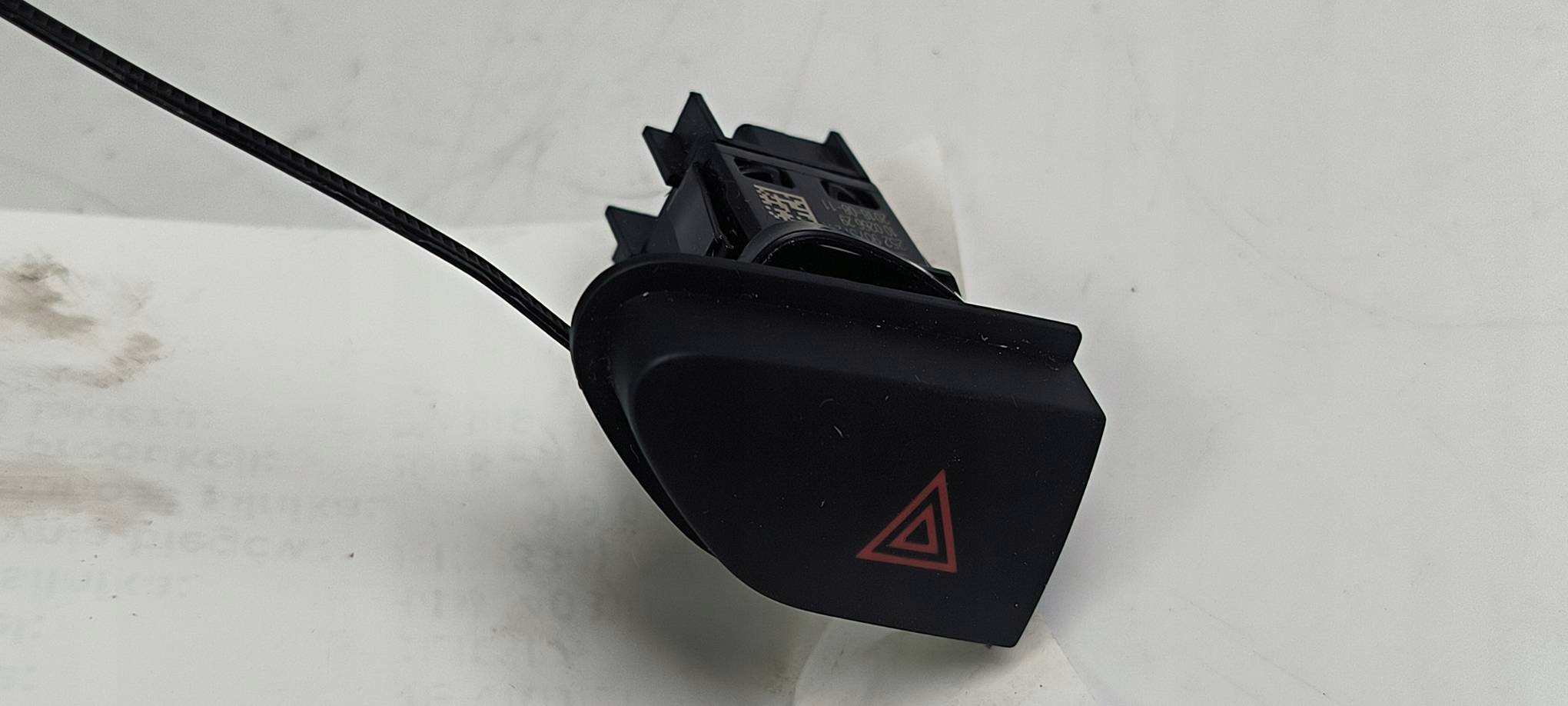 Schalter des warnblickschalters 252907372R RENAULT CLIO IV