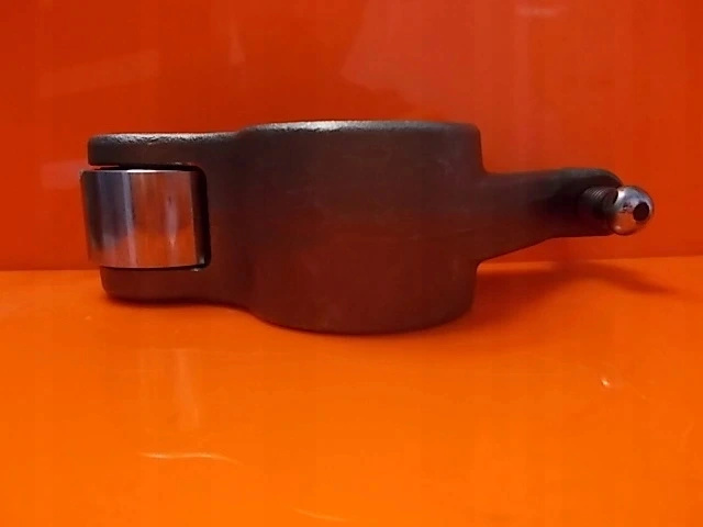 RENAULT PREMIUM 410 450 DXI DZWIGIENKA ZAWOROWA