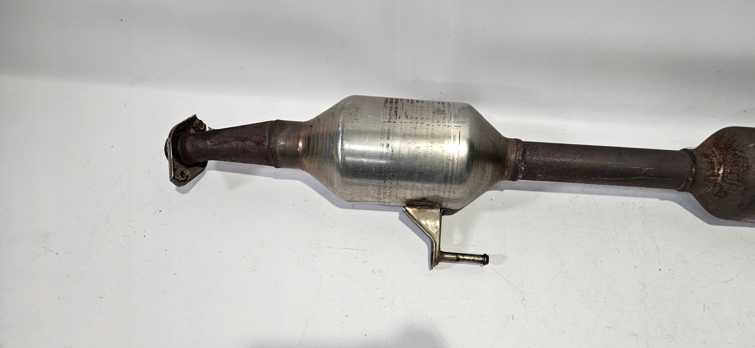 TLUMIK catalyst TOYOTA COROLLA E21 1.6 19- original 30T36