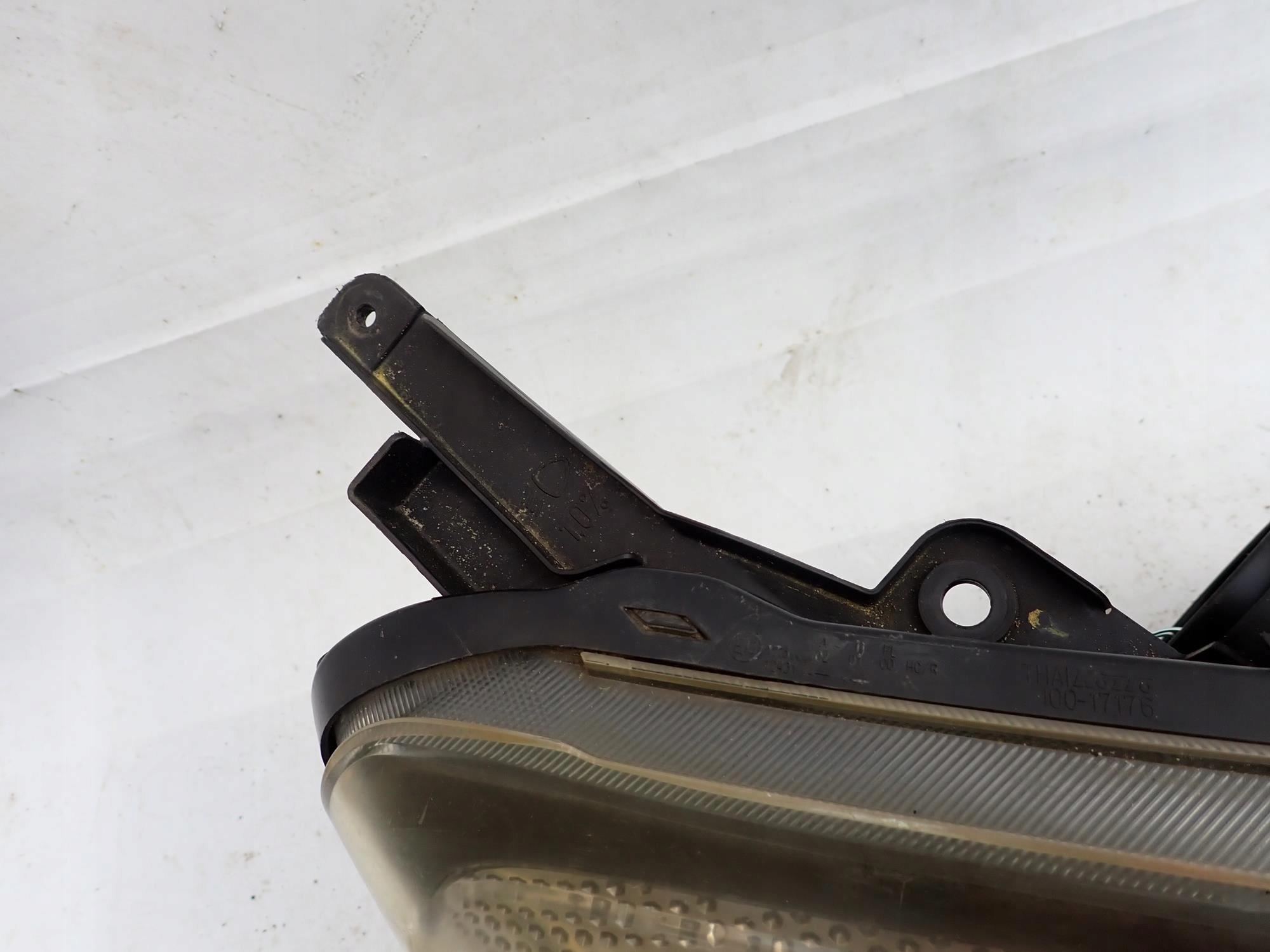FORD RANGER II 2 LIFT 09-11 light front front right