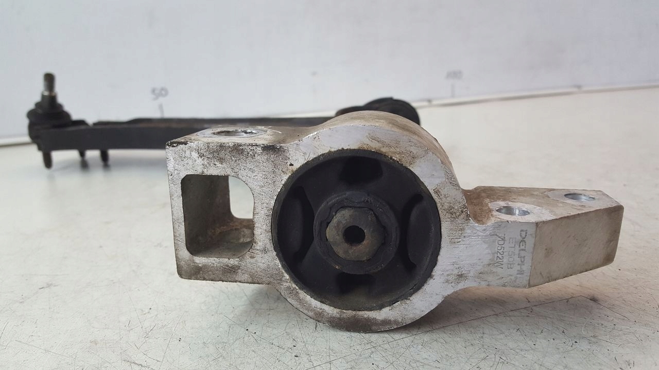 arm front front left Seat Toledo III 2,0 TSI