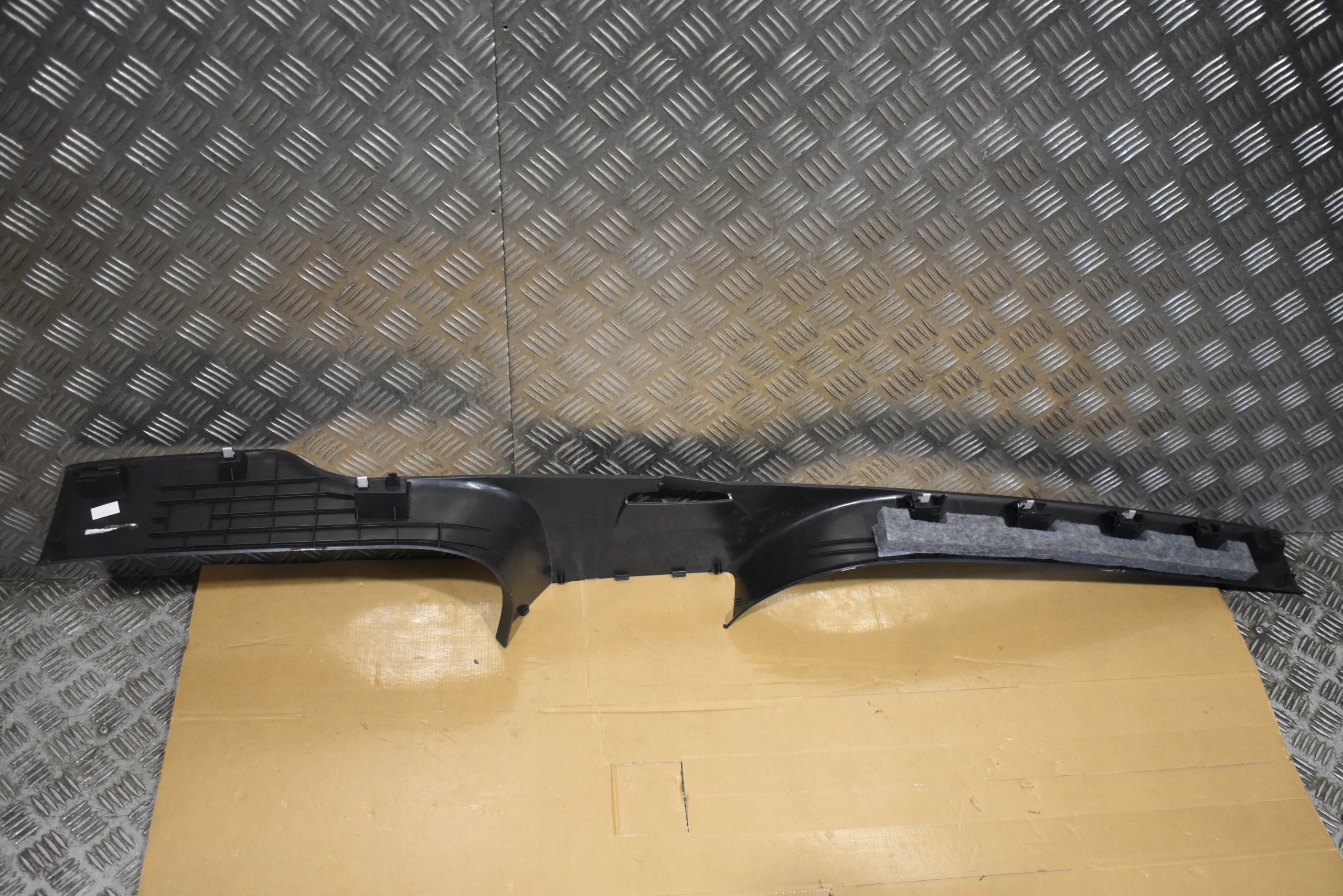 IDEALNA moulding cap threshold left AUDI Q7 Q8 1