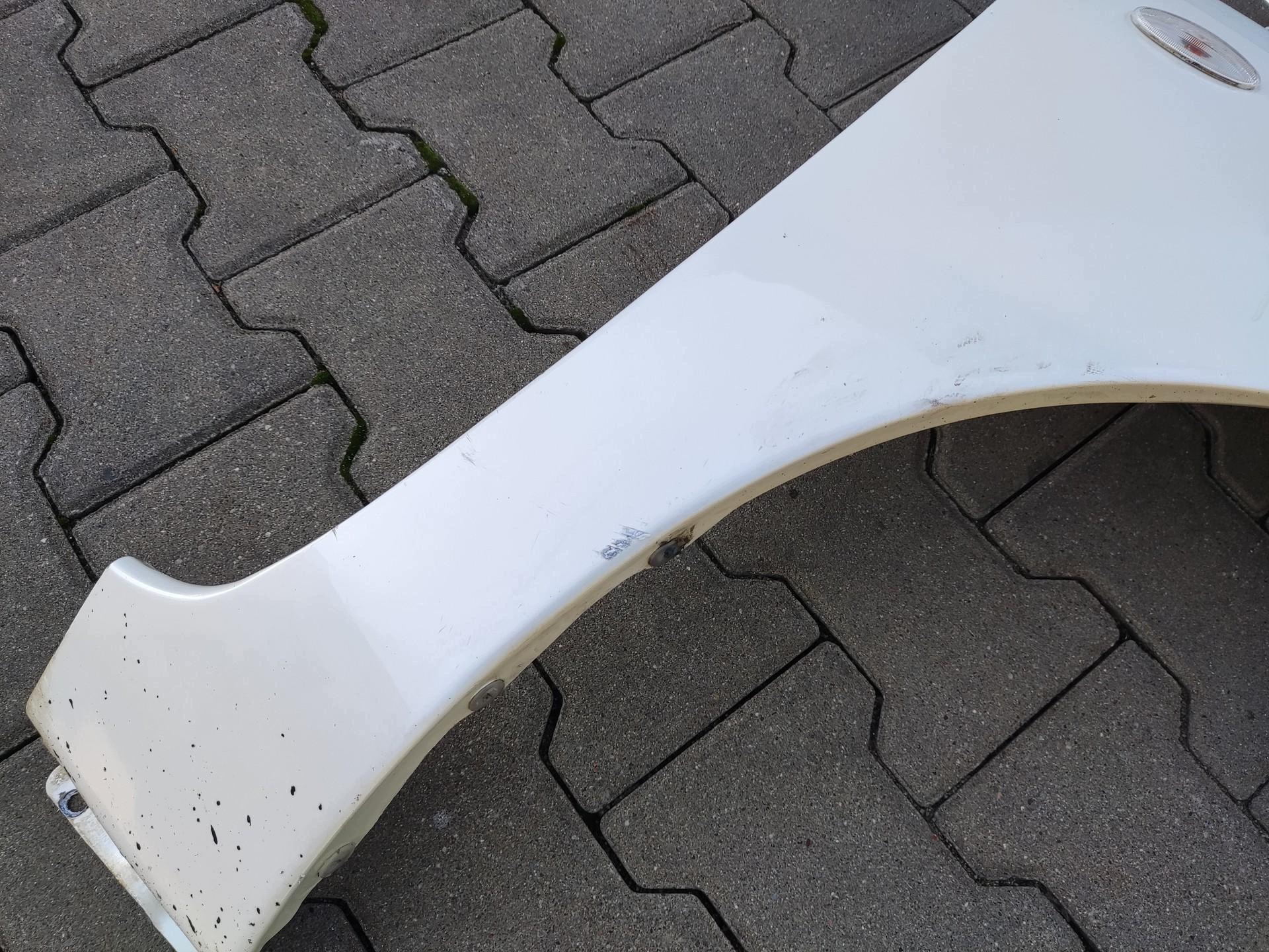 fender right front front NISSAN LEAF and 2011-2017