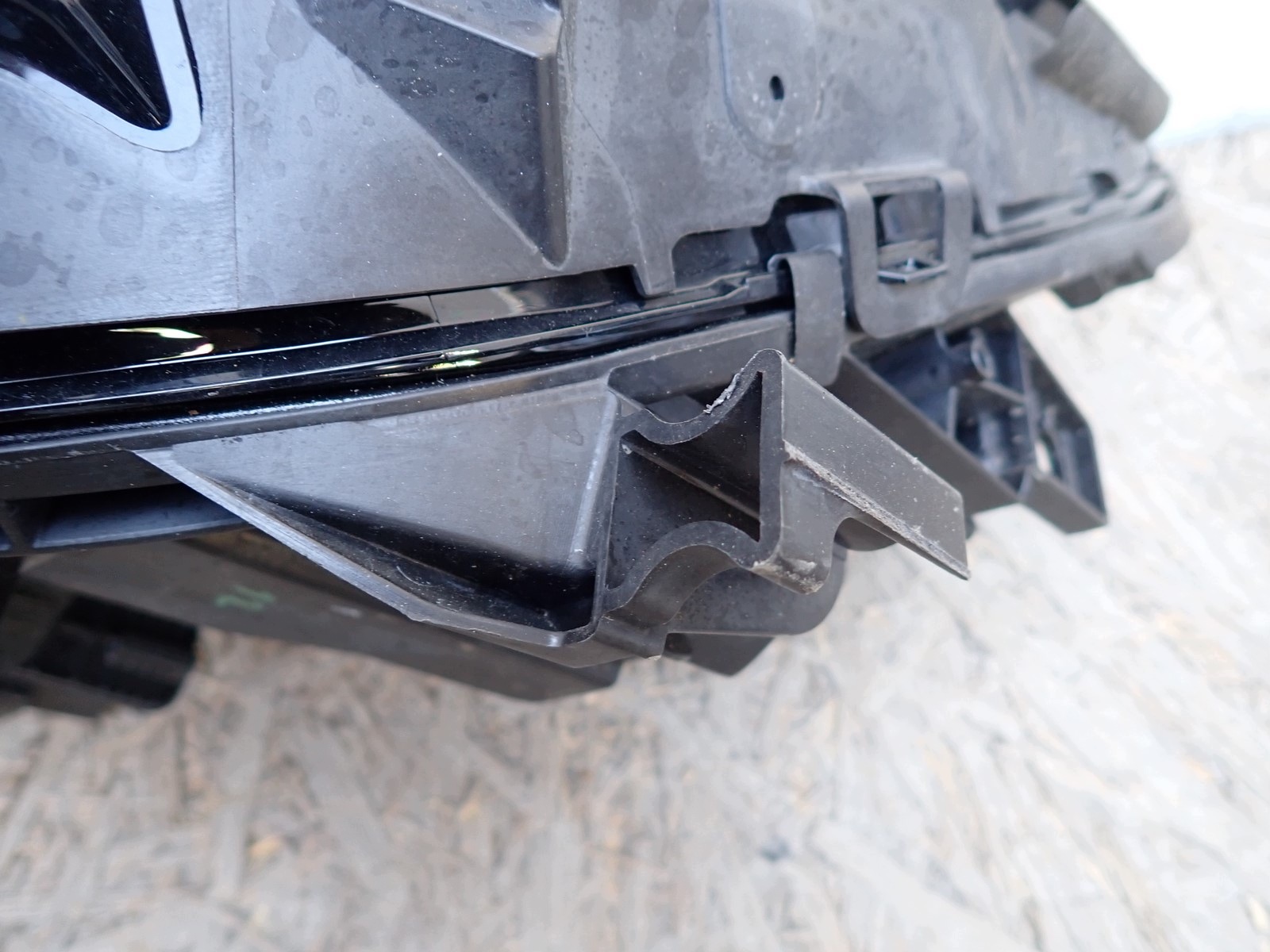 light left REFLEKTOR left MERCEDES B KLASA LIFT 246 15- A2468205361 167