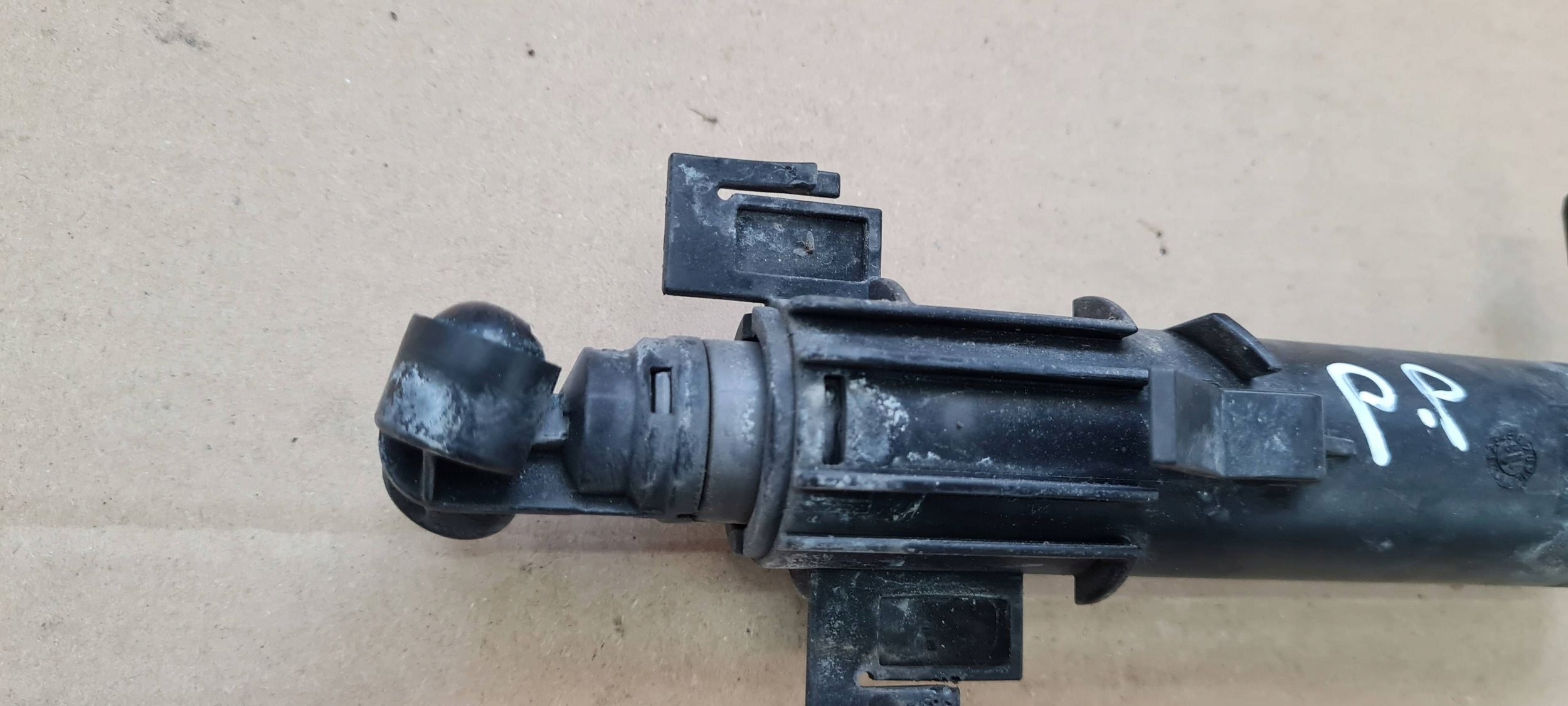 A5 8T S5 LIFT washer DYSZA lights right front 8T0955102D